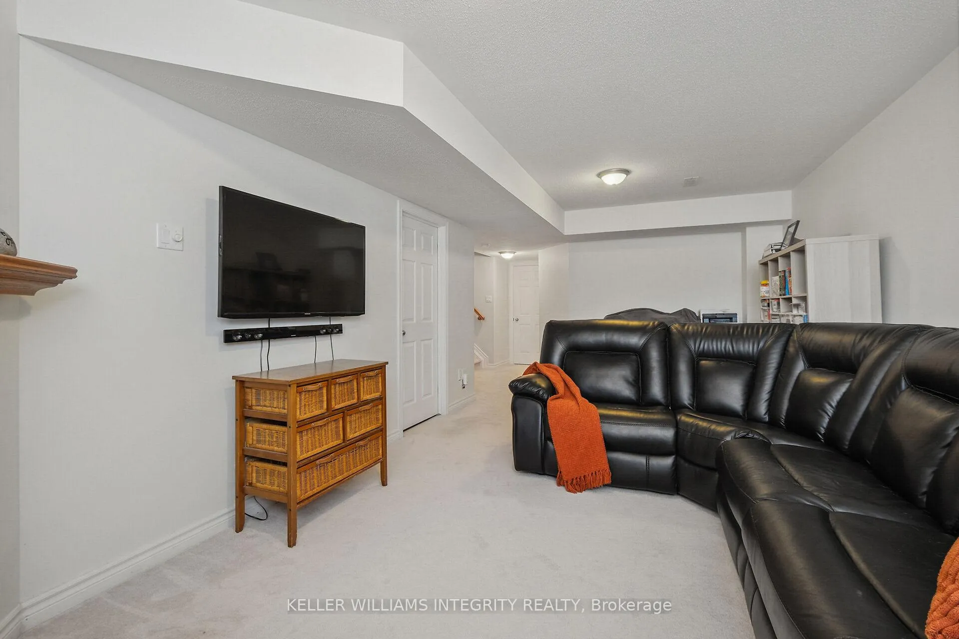 Photo 33 of 410 Sparkman Avenue, Ottawa, Avalon East — HOMEH