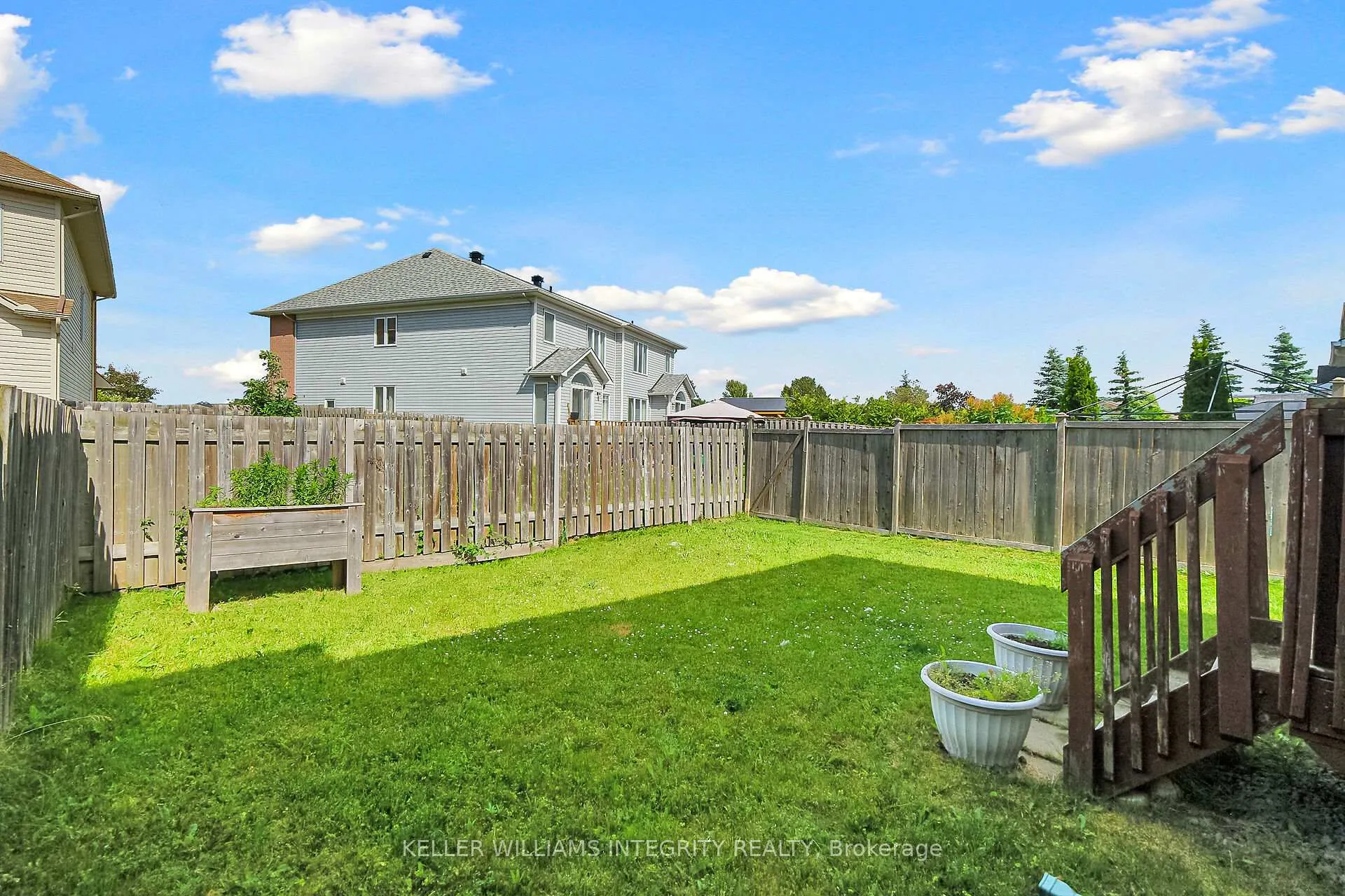 Photo 36 of 410 Sparkman Avenue, Ottawa, Avalon East — HOMEH