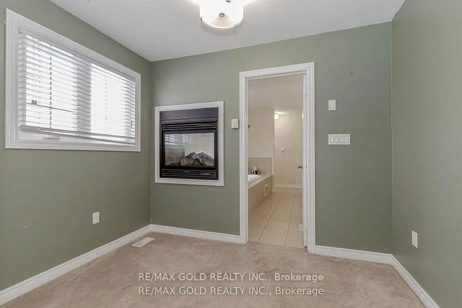 Photo 23 of 37 Delmonico Road, Brampton, Vales of Castlemore North — HOMEH