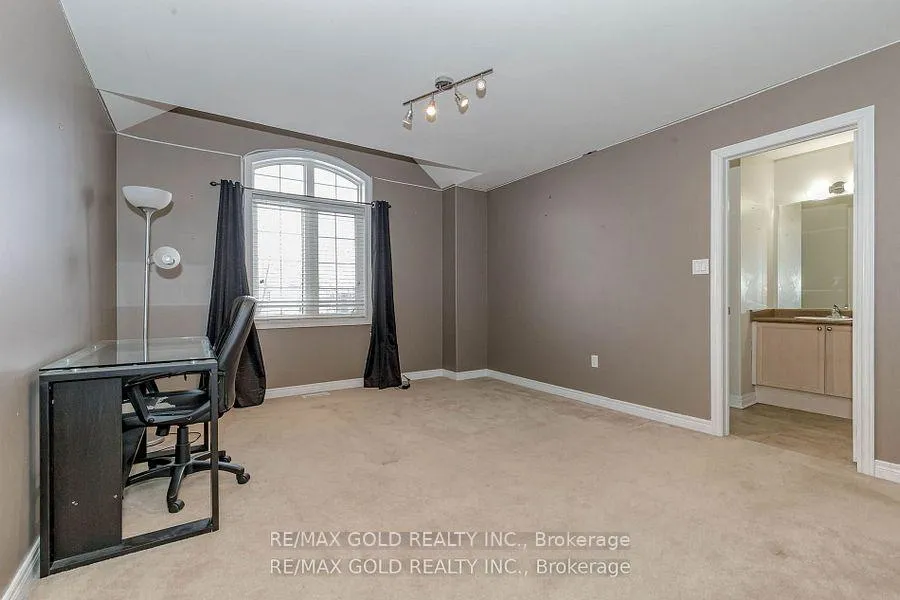 Photo 26 of 37 Delmonico Road, Brampton, Vales of Castlemore North — HOMEH