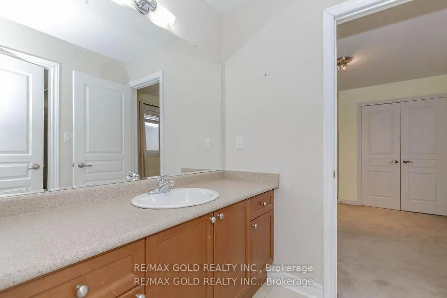Photo 29 of 37 Delmonico Road, Brampton, Vales of Castlemore North — HOMEH