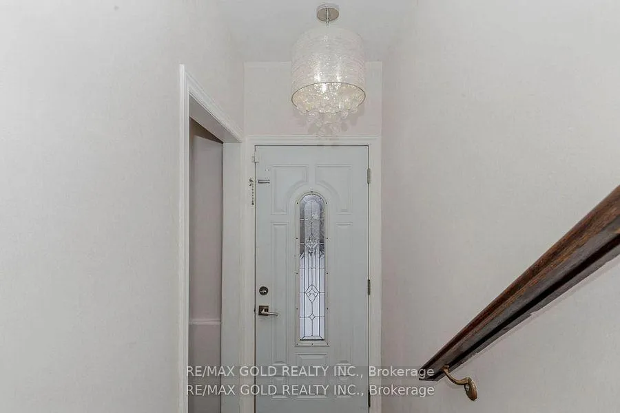 Photo 31 of 37 Delmonico Road, Brampton, Vales of Castlemore North — HOMEH