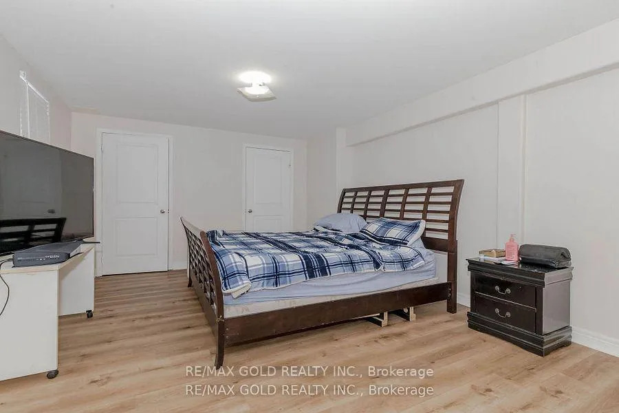 Photo 35 of 37 Delmonico Road, Brampton, Vales of Castlemore North — HOMEH
