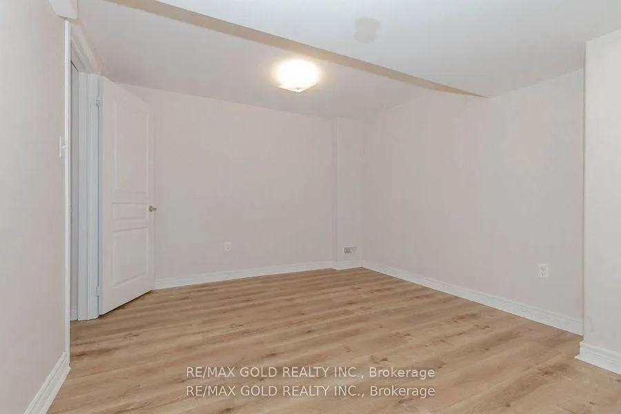 Photo 37 of 37 Delmonico Road, Brampton, Vales of Castlemore North — HOMEH