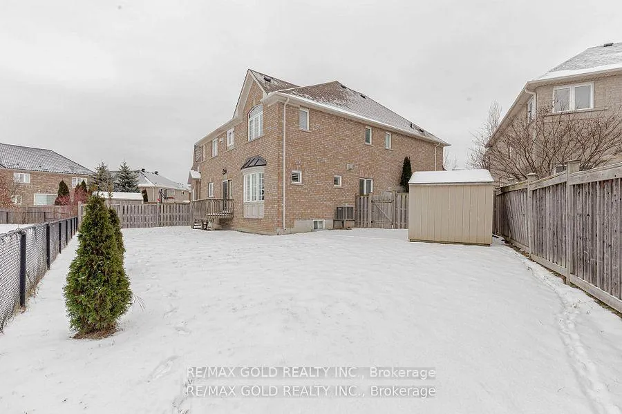 Photo 39 of 37 Delmonico Road, Brampton, Vales of Castlemore North — HOMEH