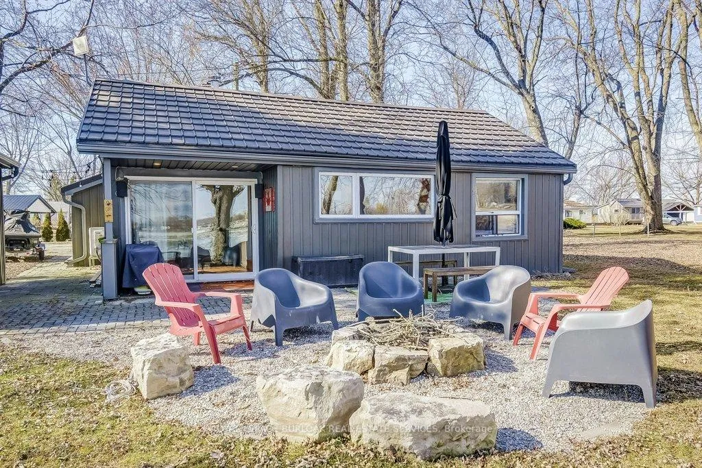 Photo 21 of 3 Orchard Lane, Haldimand — HOMEH
