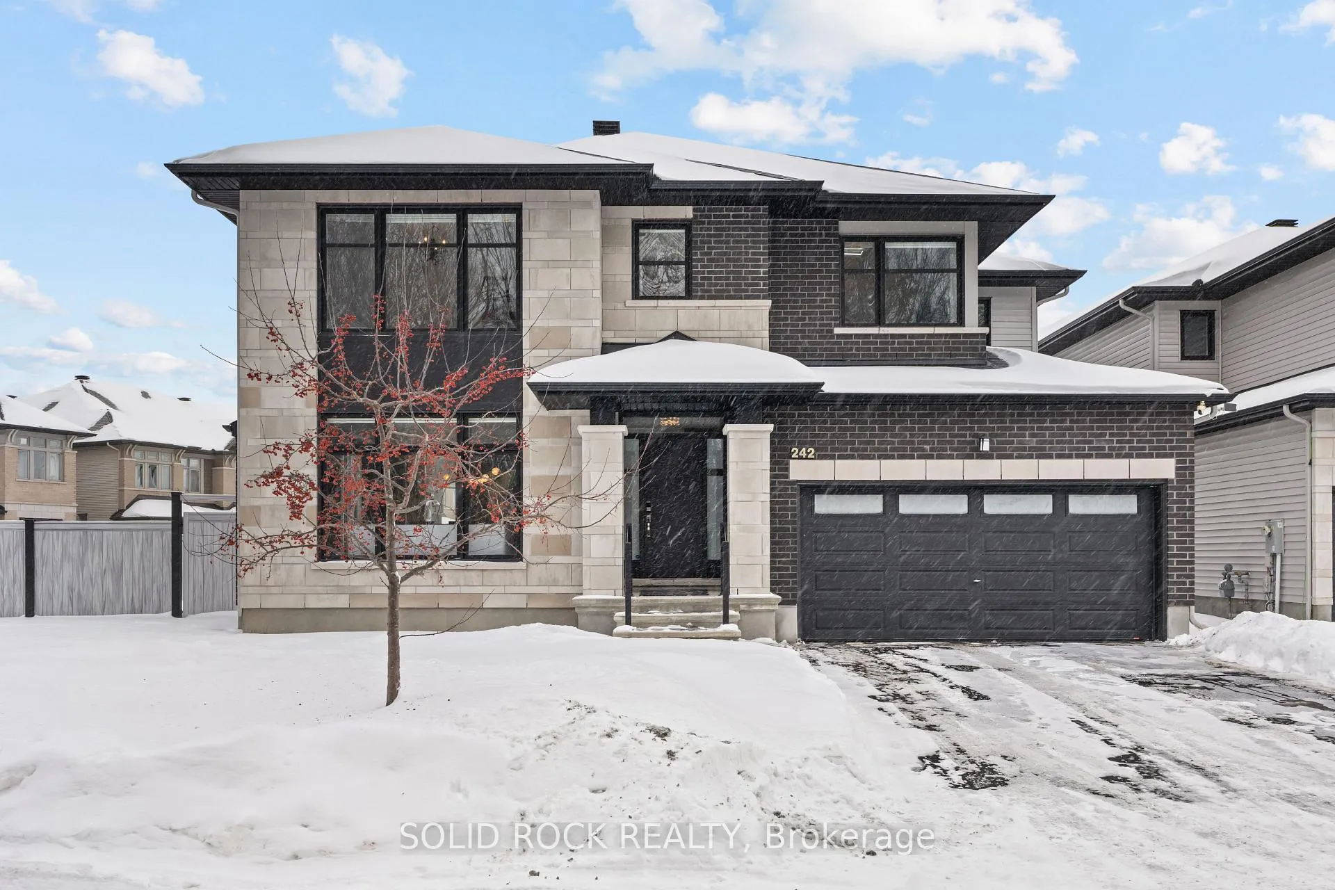Photo 1 of 242 Shinleaf Crescent, Ottawa, Mer Bleue/Bradley Estates/Anderson Park — HOMEH