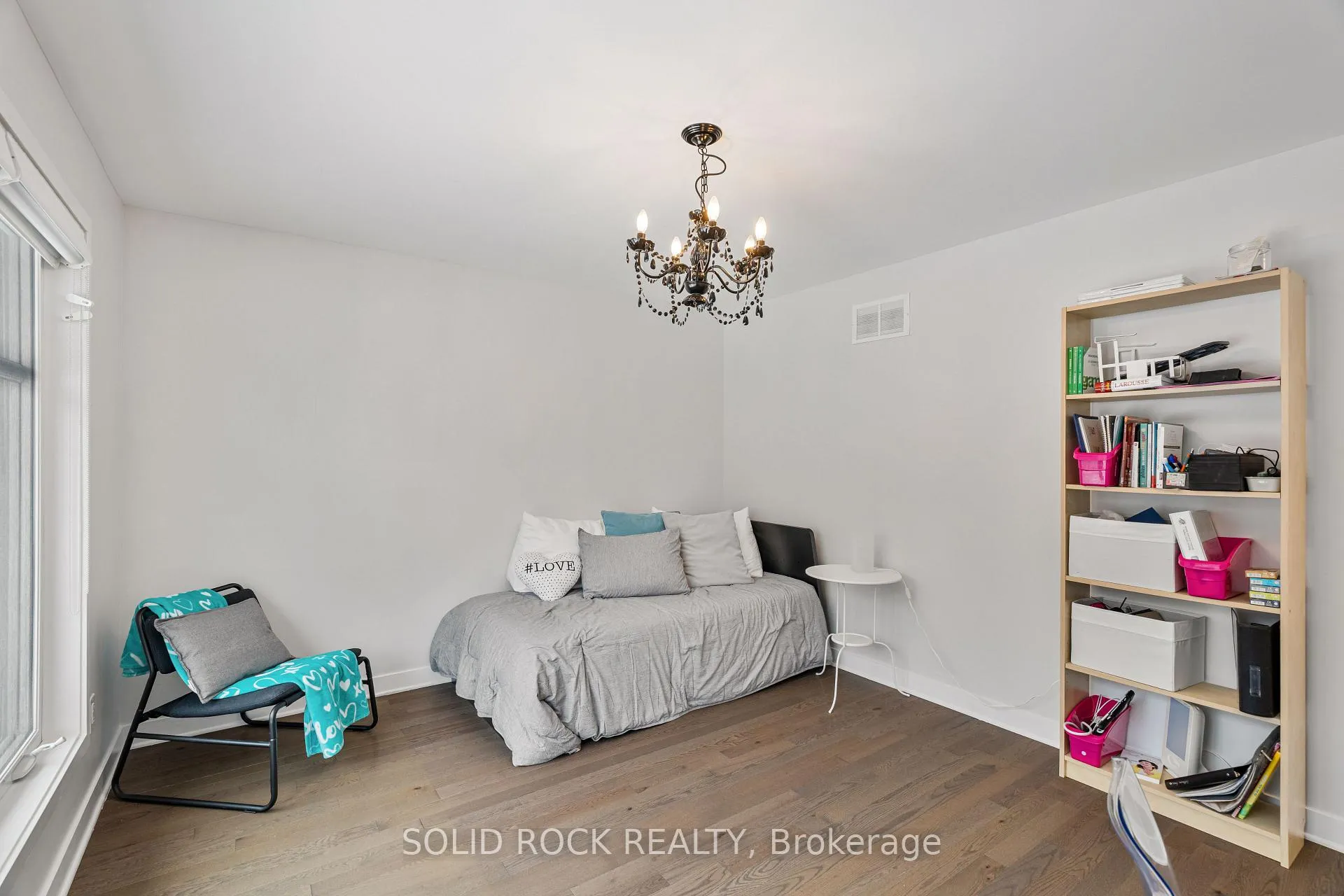 Photo 29 of 242 Shinleaf Crescent, Ottawa, Mer Bleue/Bradley Estates/Anderson Park — HOMEH