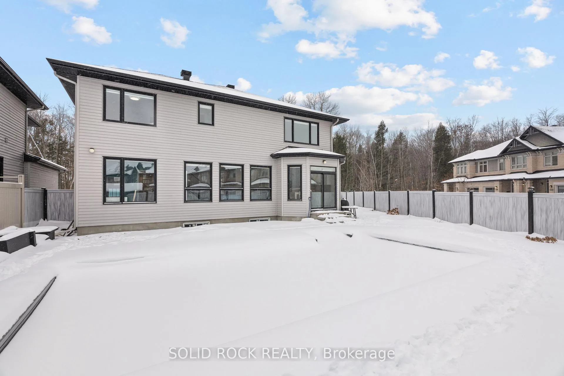 Photo 37 of 242 Shinleaf Crescent, Ottawa, Mer Bleue/Bradley Estates/Anderson Park — HOMEH
