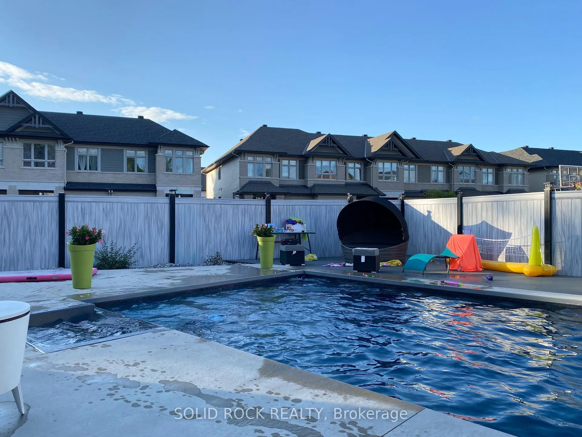 Photo 46 of 242 Shinleaf Crescent, Ottawa, Mer Bleue/Bradley Estates/Anderson Park — HOMEH