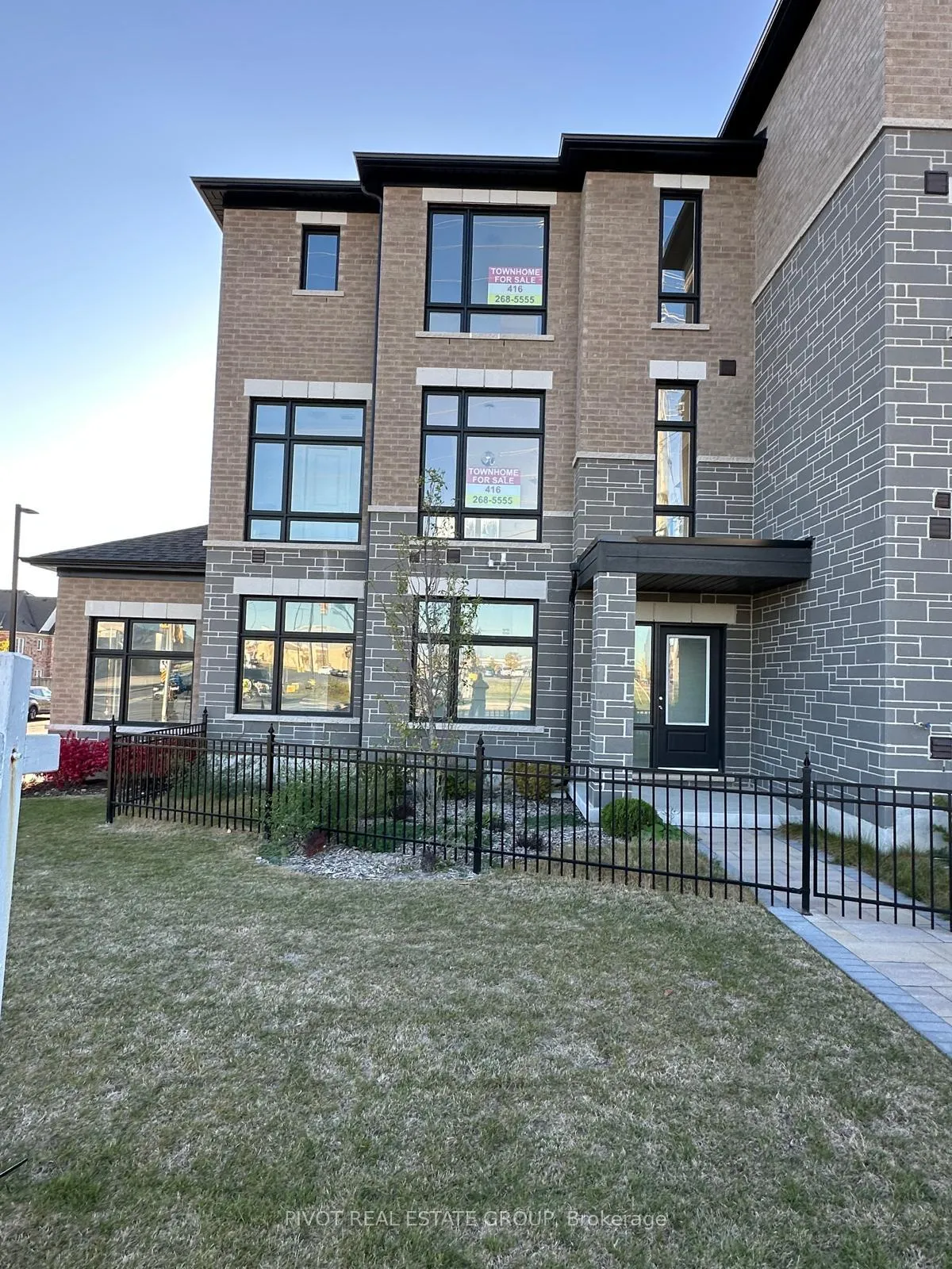 Photo 1 of 1465 Grand Prairie Path, Oshawa, Taunton — HOMEH