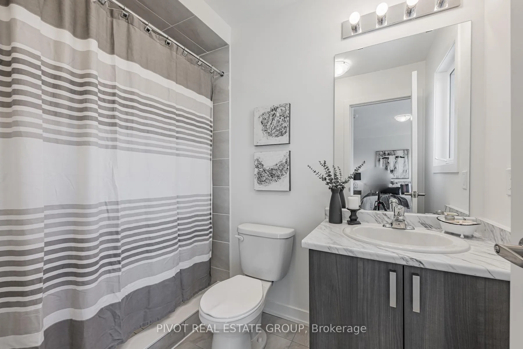 Photo 20 of 1465 Grand Prairie Path, Oshawa, Taunton — HOMEH