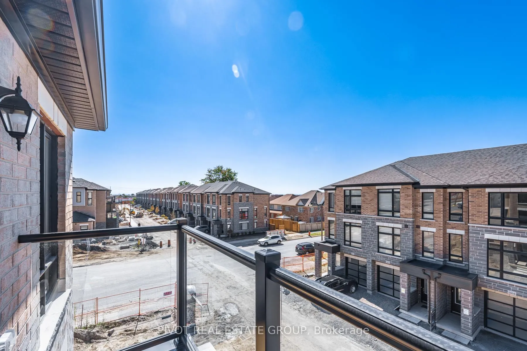 Photo 30 of 1465 Grand Prairie Path, Oshawa, Taunton — HOMEH