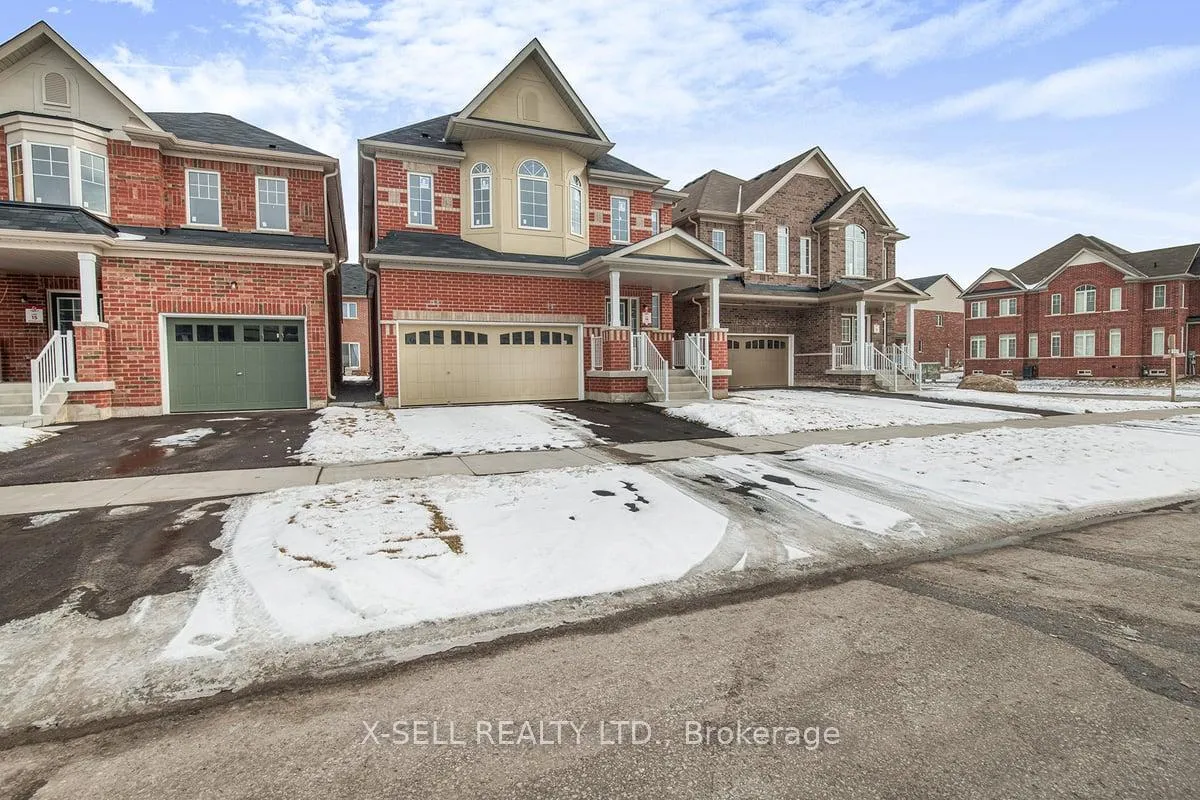Photo 2 of 659 Fleetwood Drive, Oshawa, Eastdale — HOMEH