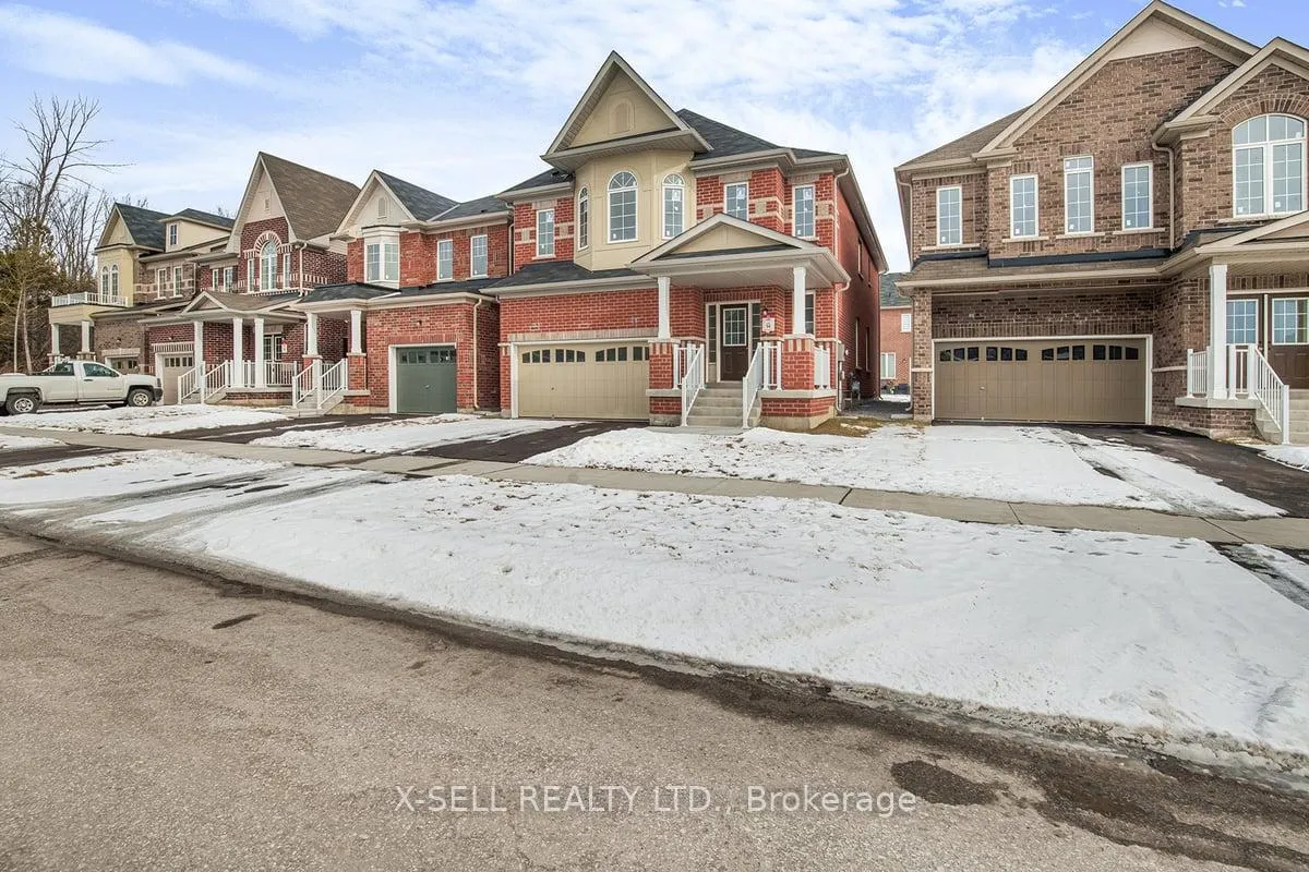 Photo 3 of 659 Fleetwood Drive, Oshawa, Eastdale — HOMEH