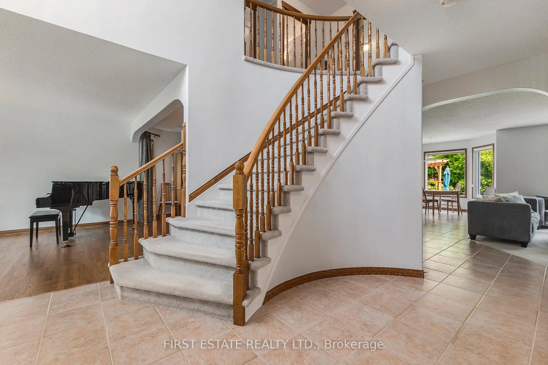 Photo 6 of 3798 Marble Canyon Crescent, Ottawa, Riverside South/Gloucester Glen — HOMEH
