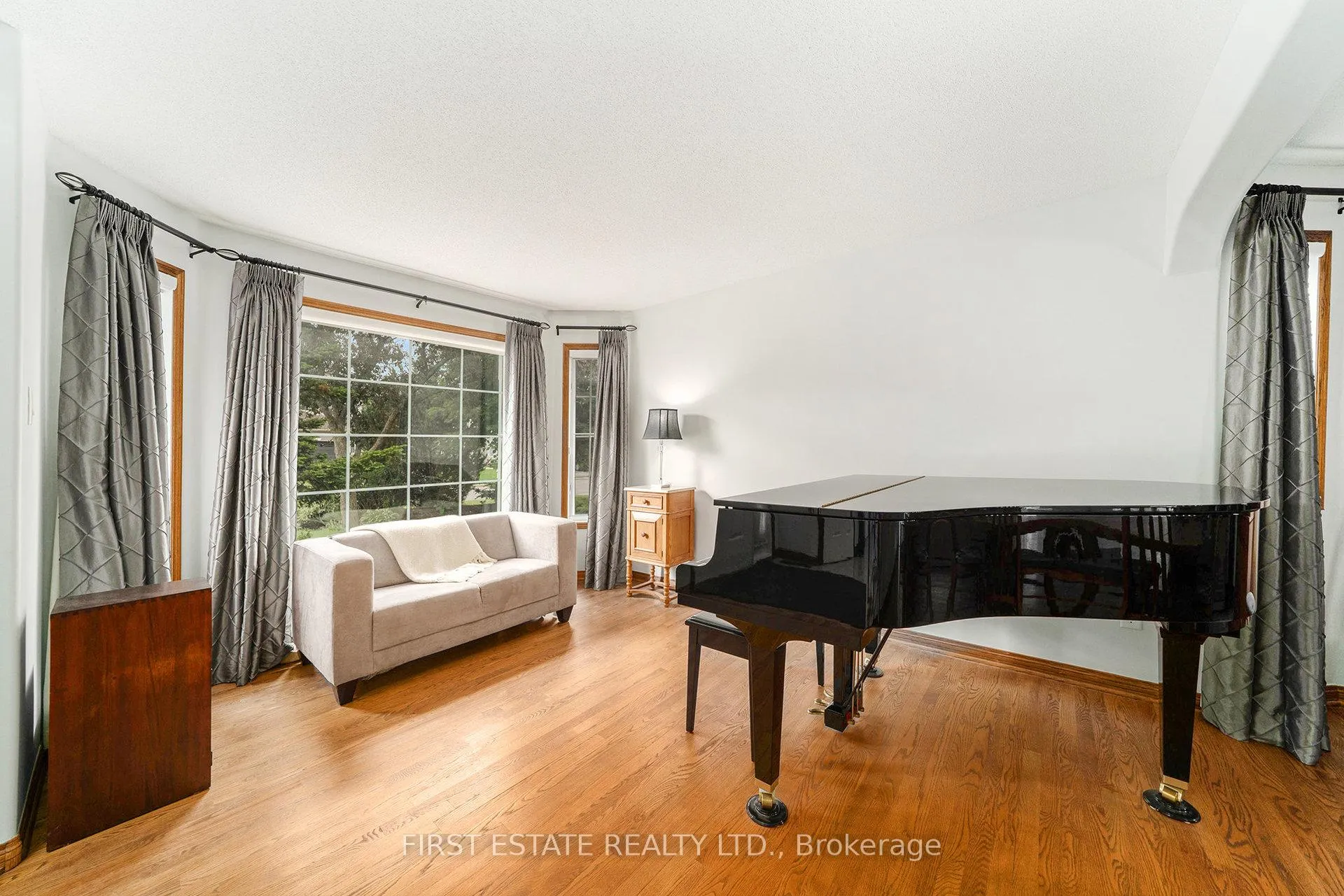 Photo 7 of 3798 Marble Canyon Crescent, Ottawa, Riverside South/Gloucester Glen — HOMEH