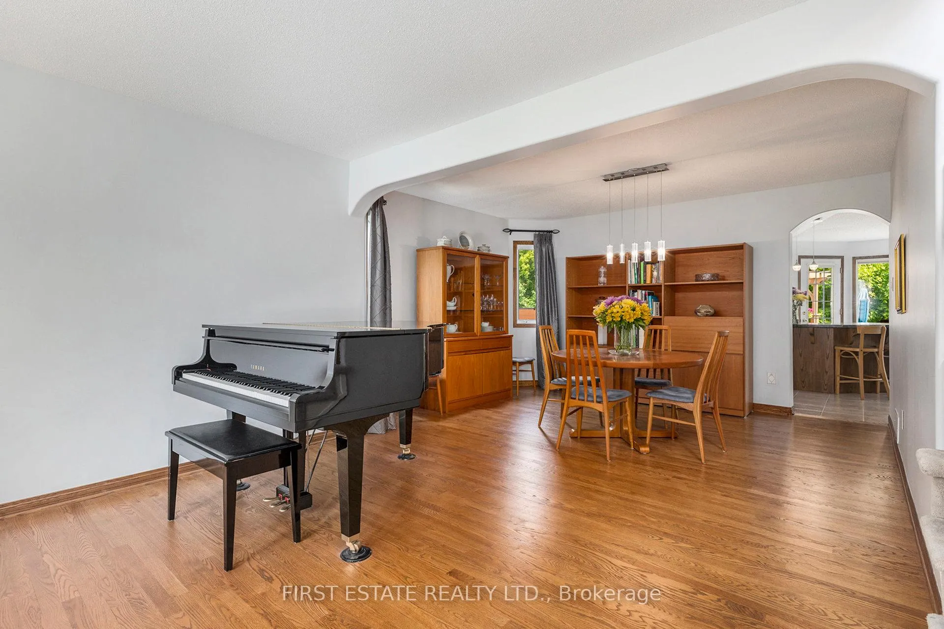Photo 8 of 3798 Marble Canyon Crescent, Ottawa, Riverside South/Gloucester Glen — HOMEH