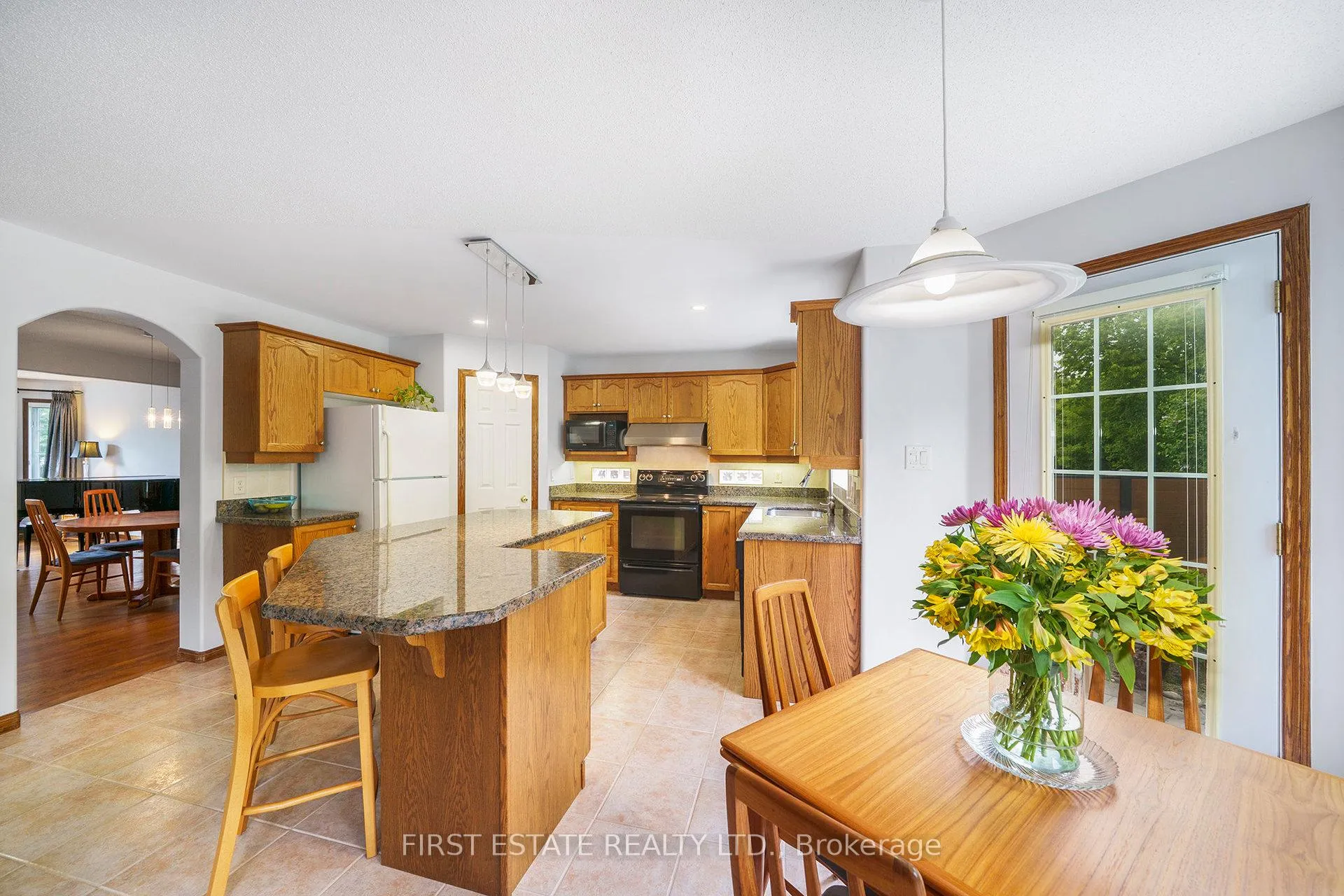 Photo 14 of 3798 Marble Canyon Crescent, Ottawa, Riverside South/Gloucester Glen — HOMEH