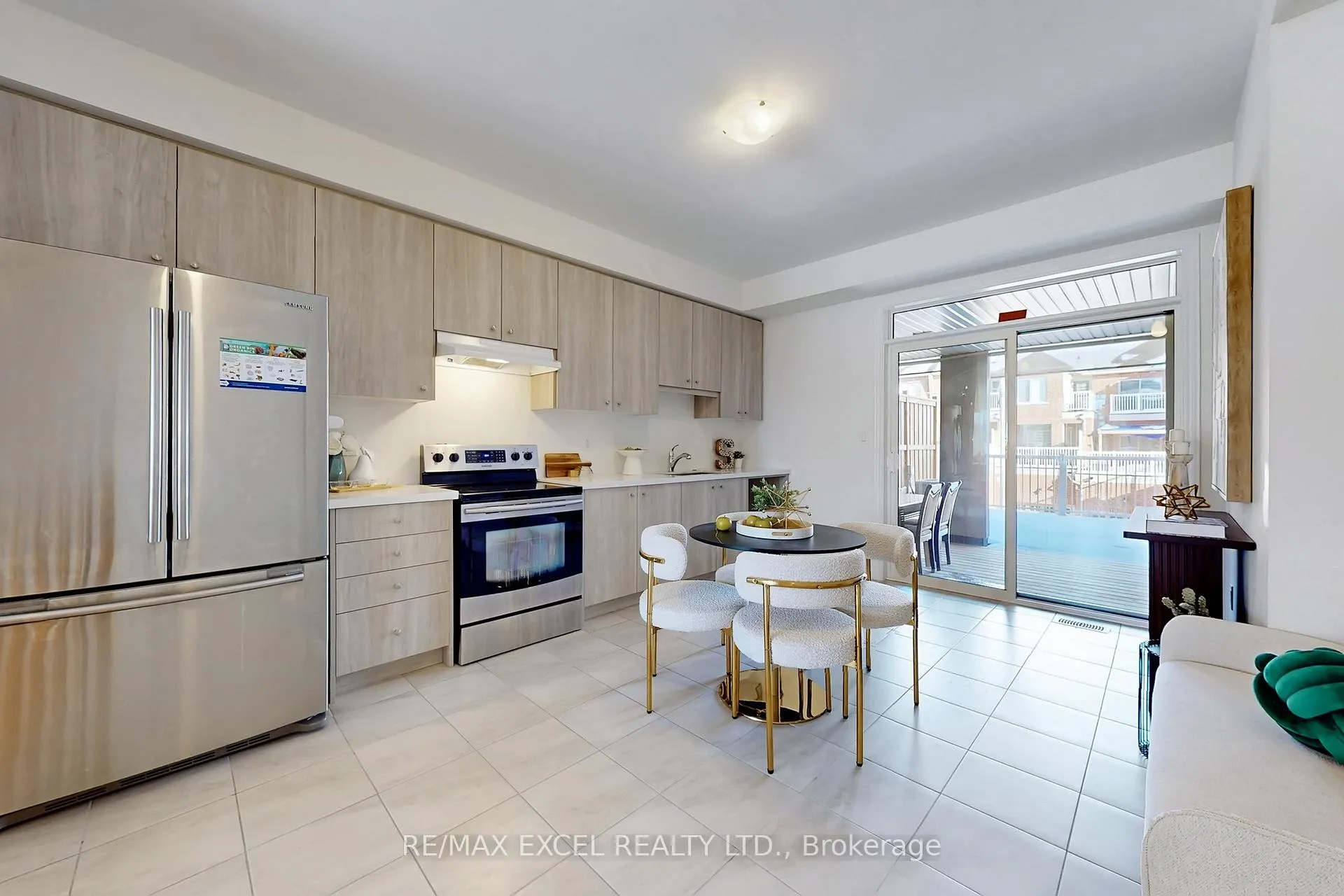 Photo 12 of 2839 Whites Road, Pickering, Rural Pickering — HOMEH