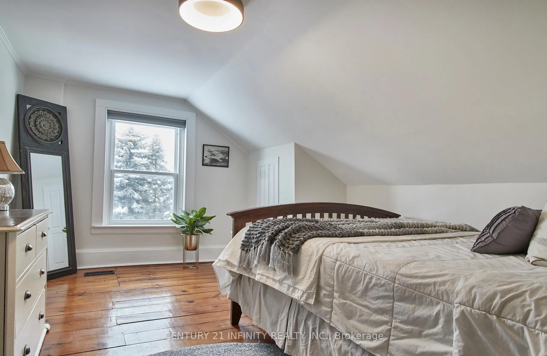 Photo 32 of 4922 Sully Road, Hamilton Township, Rural Hamilton — HOMEH