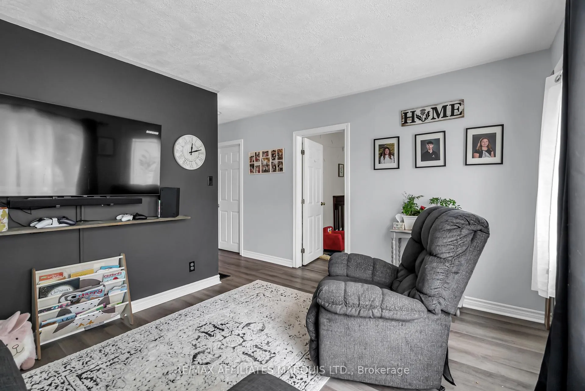 Photo 11 of 1102 Larin Avenue, Cornwall — HOMEH