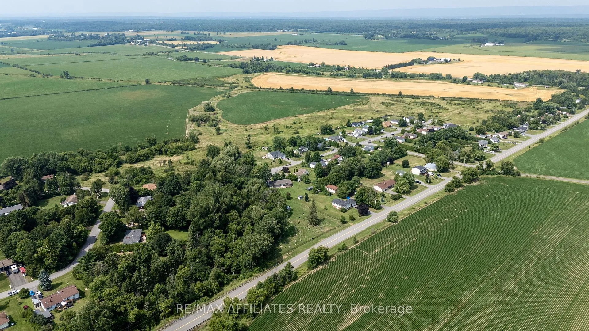 Photo 8 of Bonnie Lane, Ottawa, Kinburn — HOMEH
