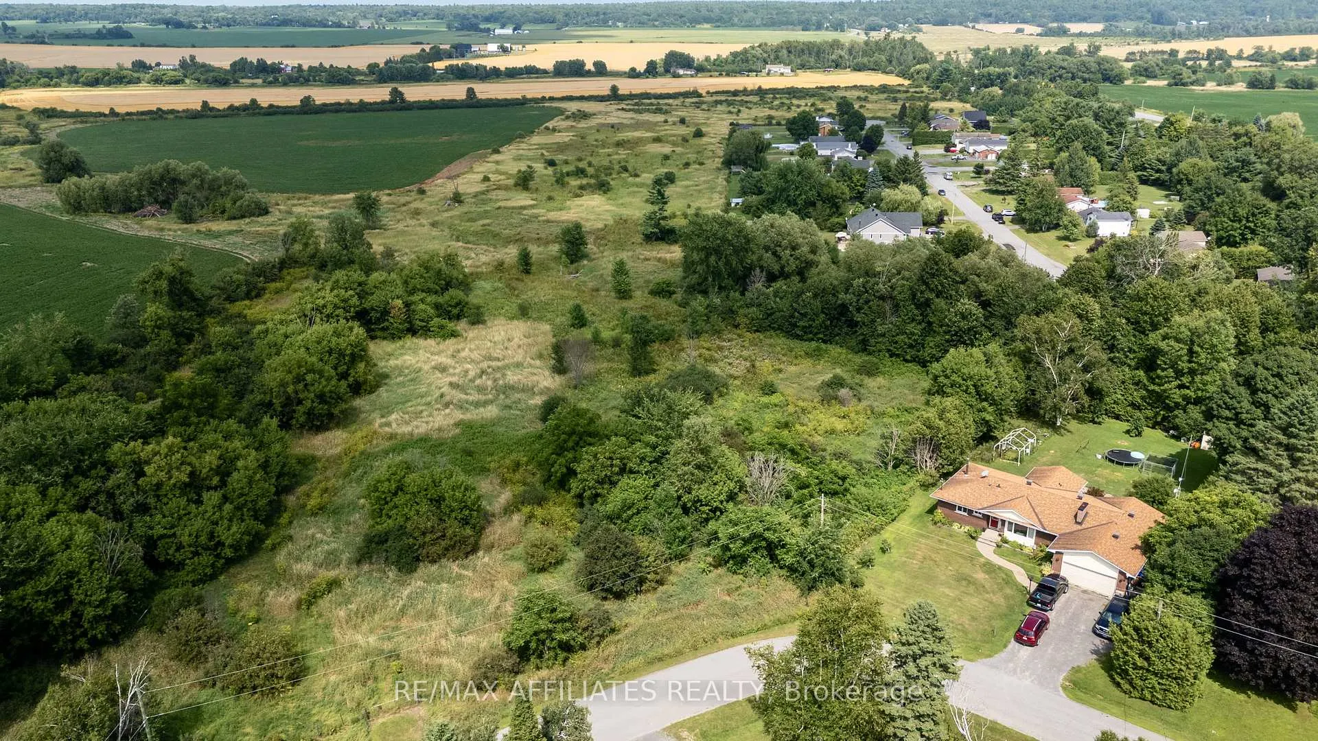 Photo 23 of Bonnie Lane, Ottawa, Kinburn — HOMEH