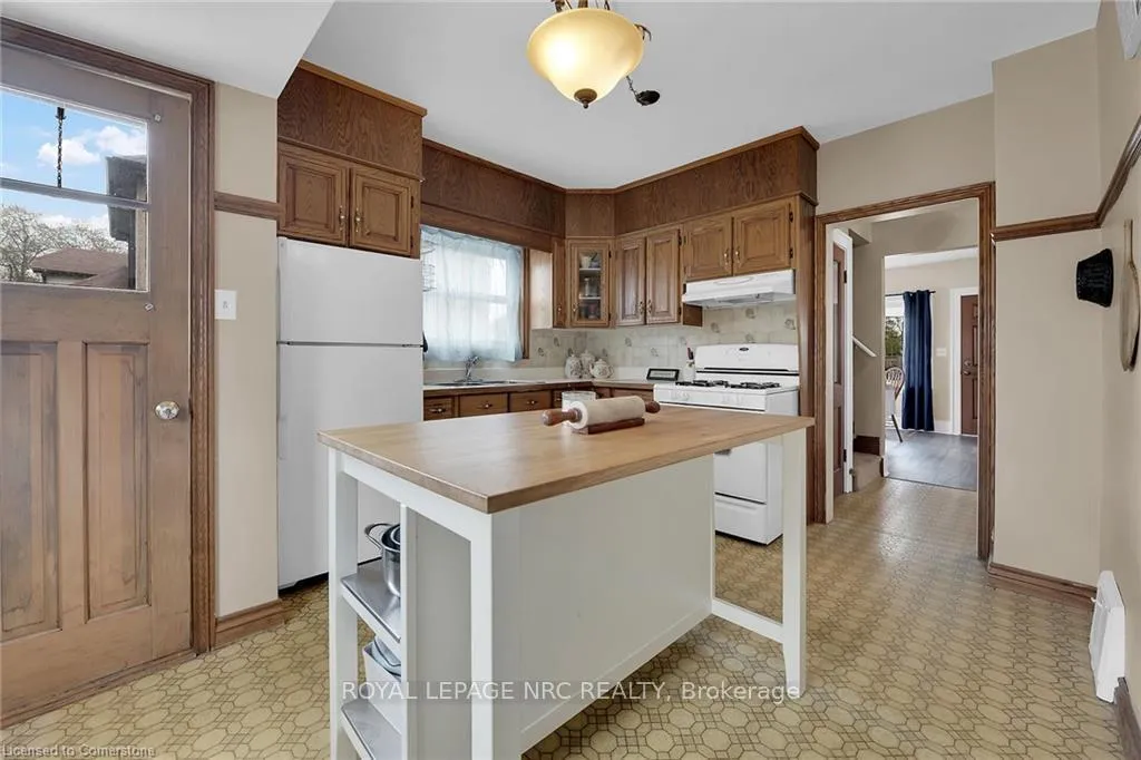 Photo 8 of 84 Bell Street, Port Colborne, Killaly East — HOMEH