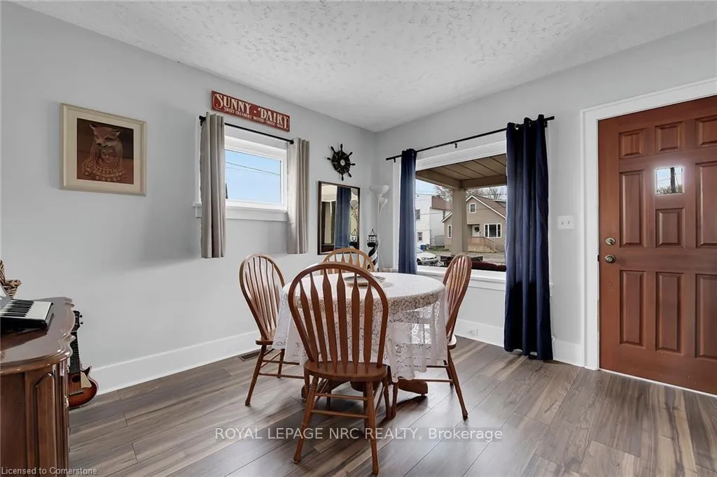 Photo 12 of 84 Bell Street, Port Colborne, Killaly East — HOMEH