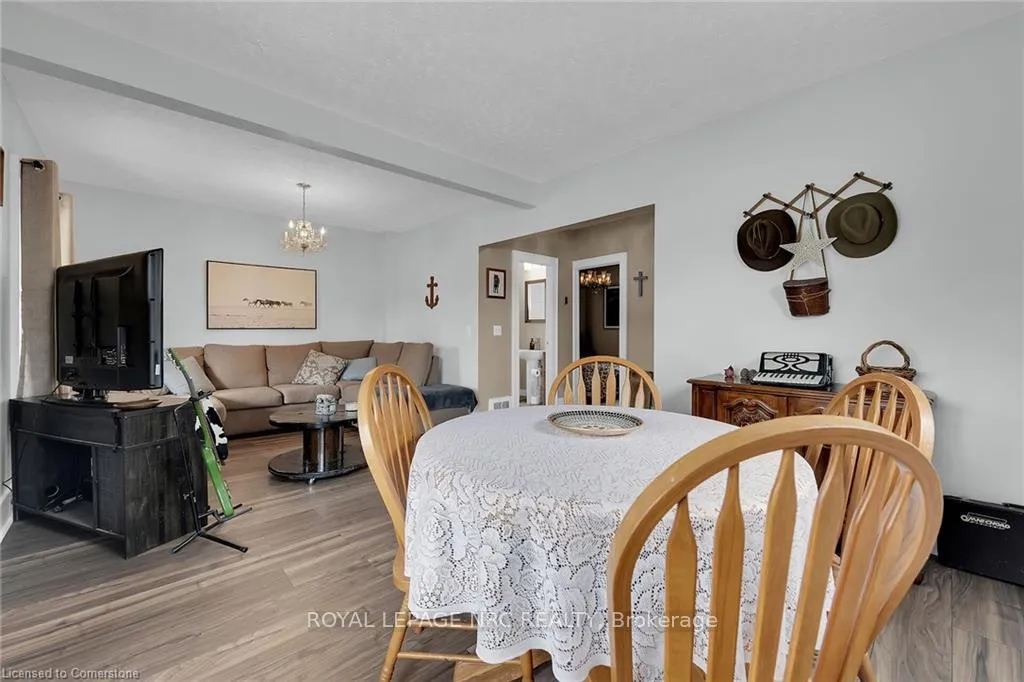 Photo 14 of 84 Bell Street, Port Colborne, Killaly East — HOMEH
