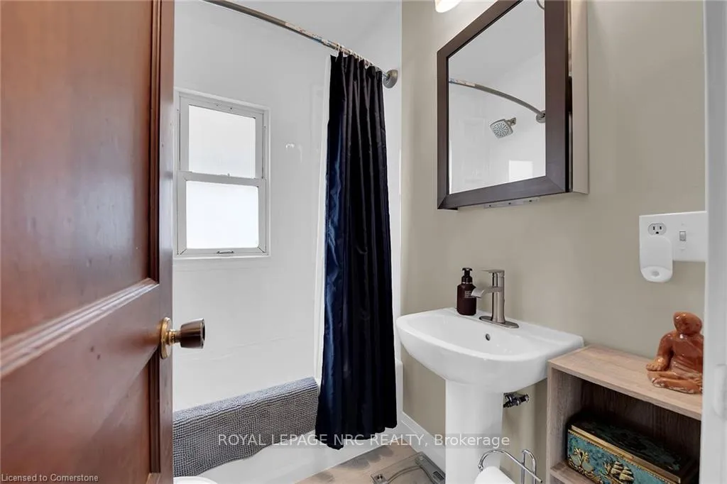 Photo 19 of 84 Bell Street, Port Colborne, Killaly East — HOMEH