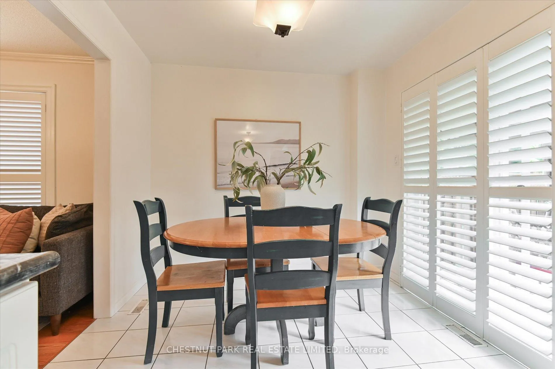 Photo 7 of 11 Sandmere Avenue, Brampton, Heart Lake West — HOMEH