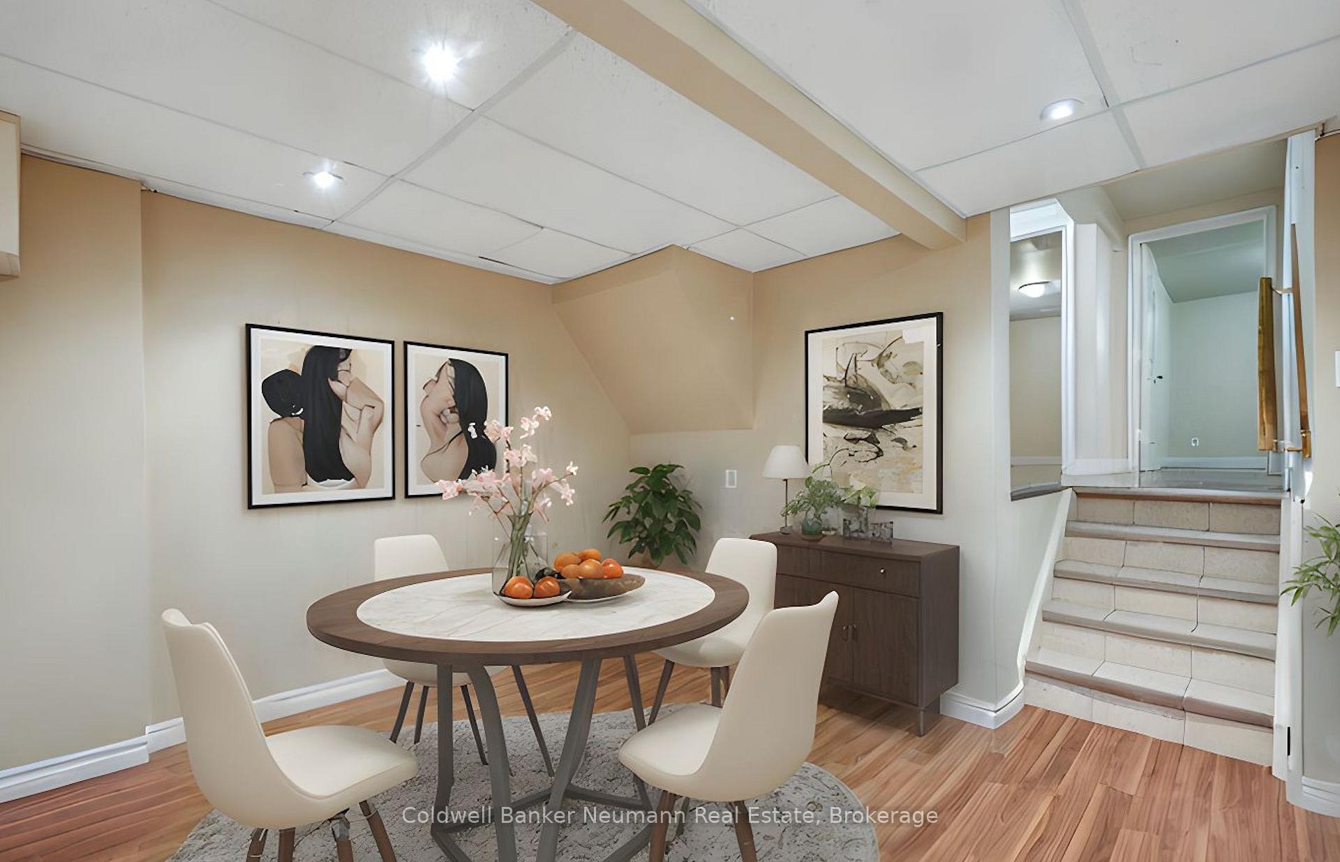 Photo 28 of 30 Mason Court, Guelph, Dovercliffe Park/Old University — HOMEH