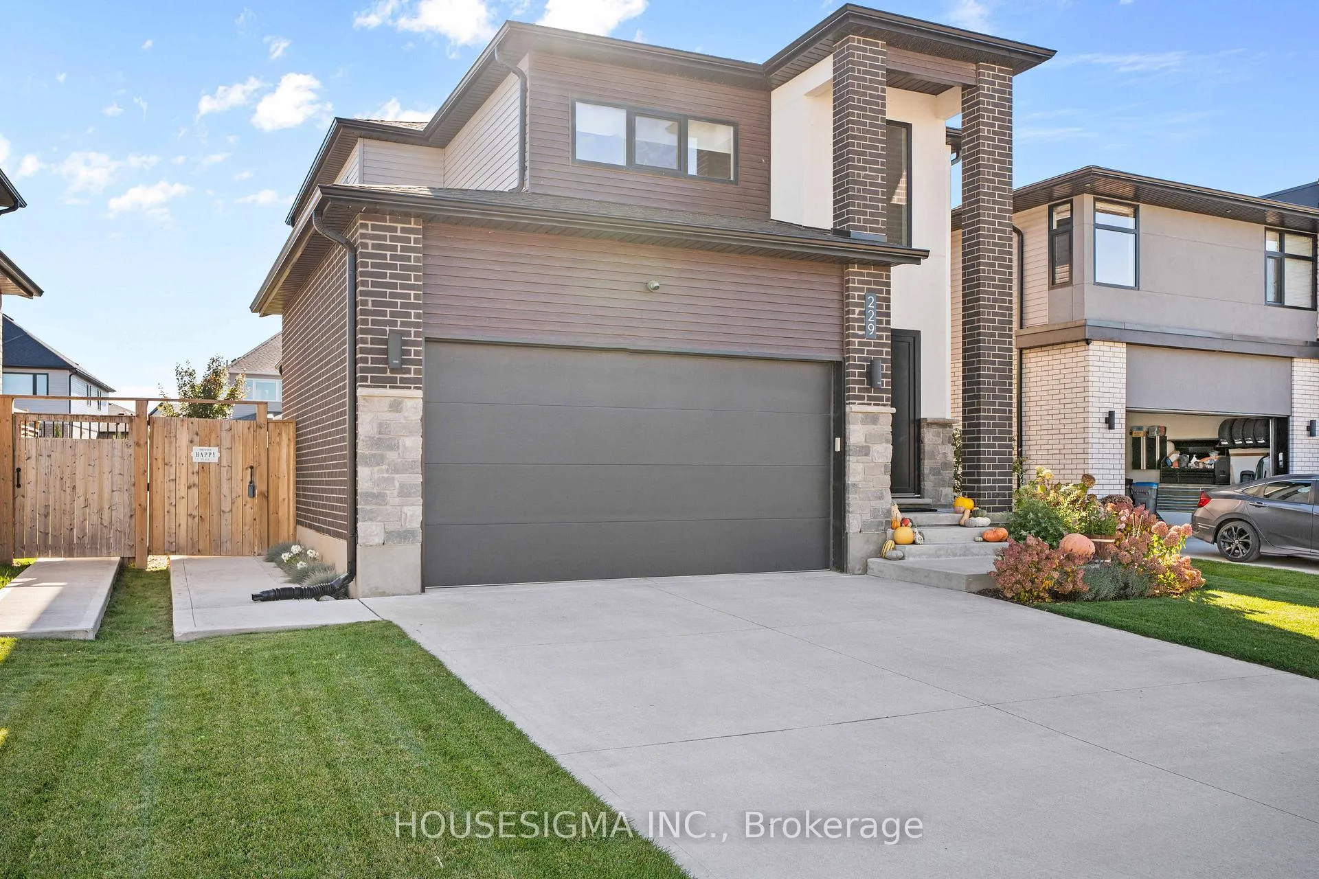Photo 1 of 229 Crestview Drive, Middlesex Centre, Kilworth — HOMEH