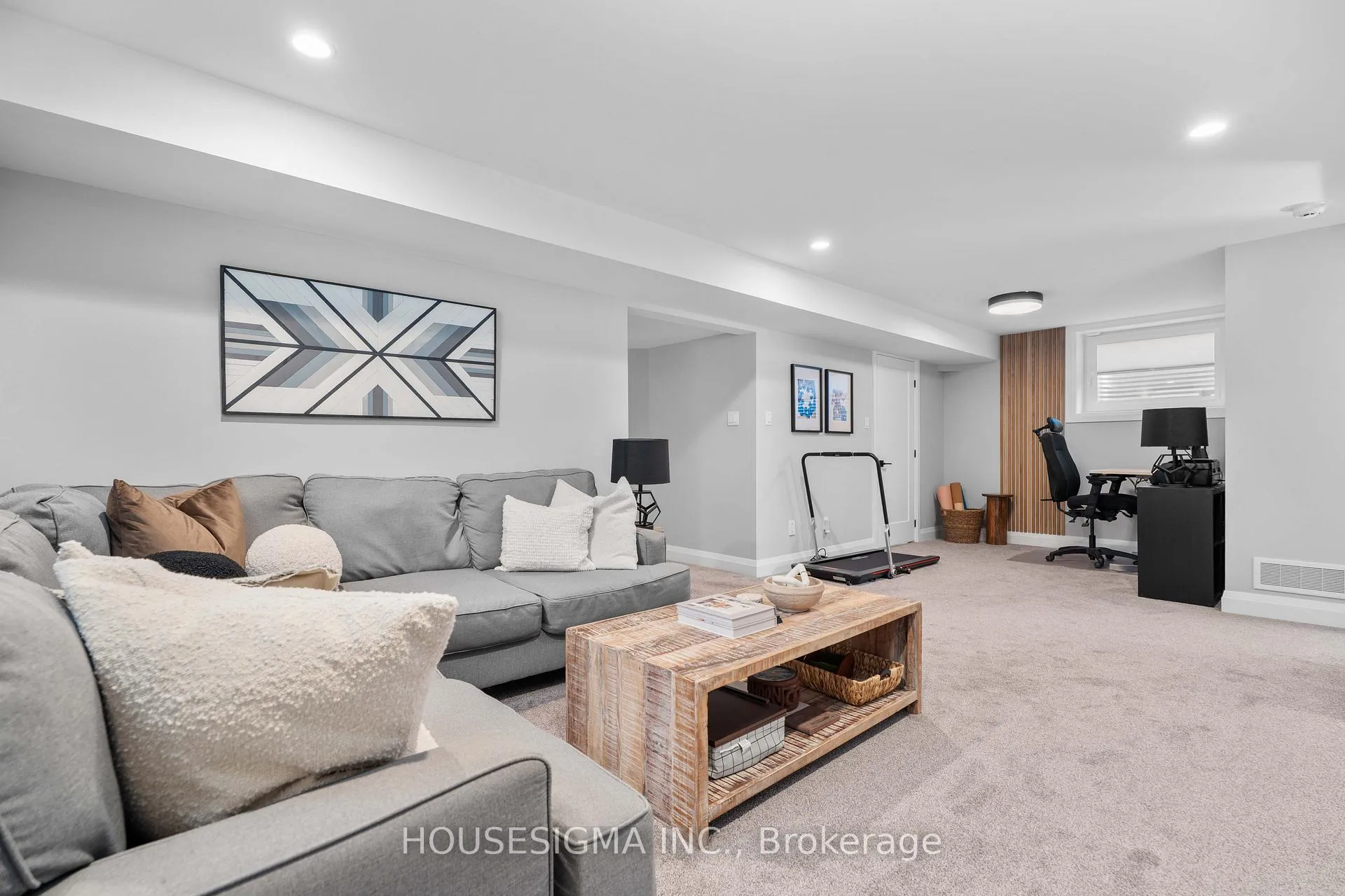 Photo 33 of 229 Crestview Drive, Middlesex Centre, Kilworth — HOMEH