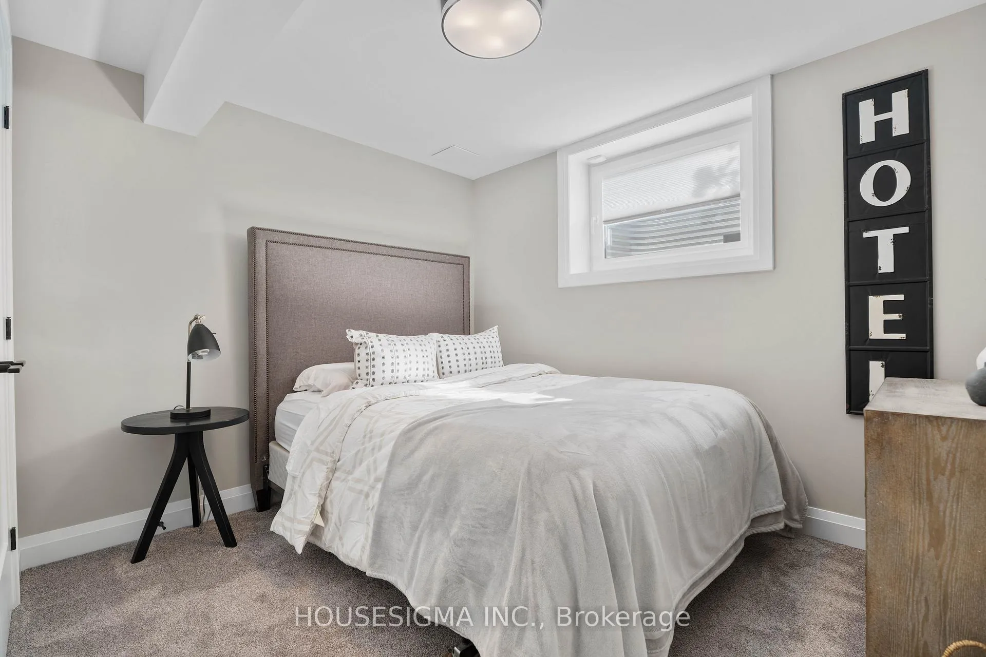 Photo 35 of 229 Crestview Drive, Middlesex Centre, Kilworth — HOMEH