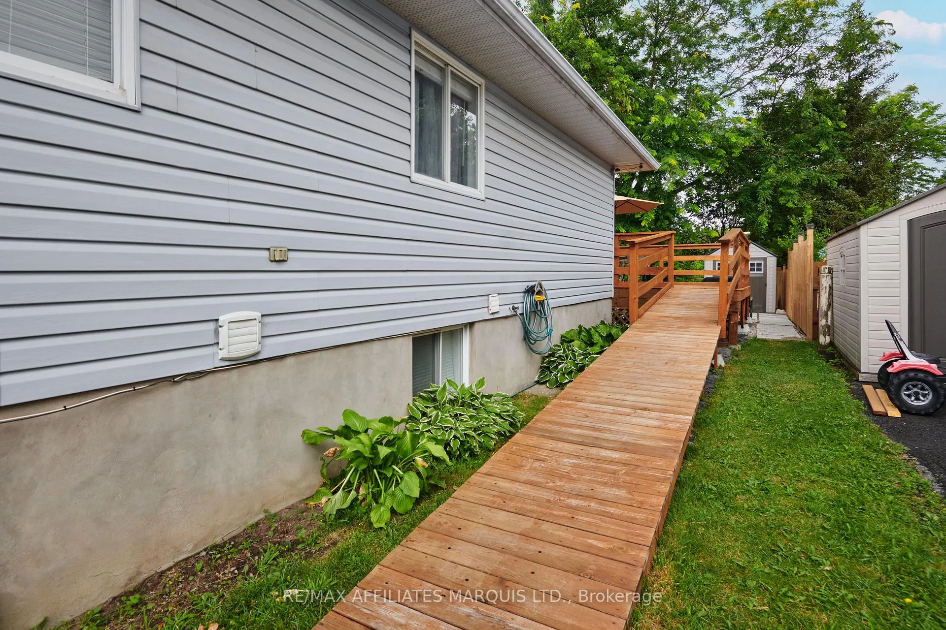 Photo 23 of 157 Northwoods Crescent, Cornwall — HOMEH