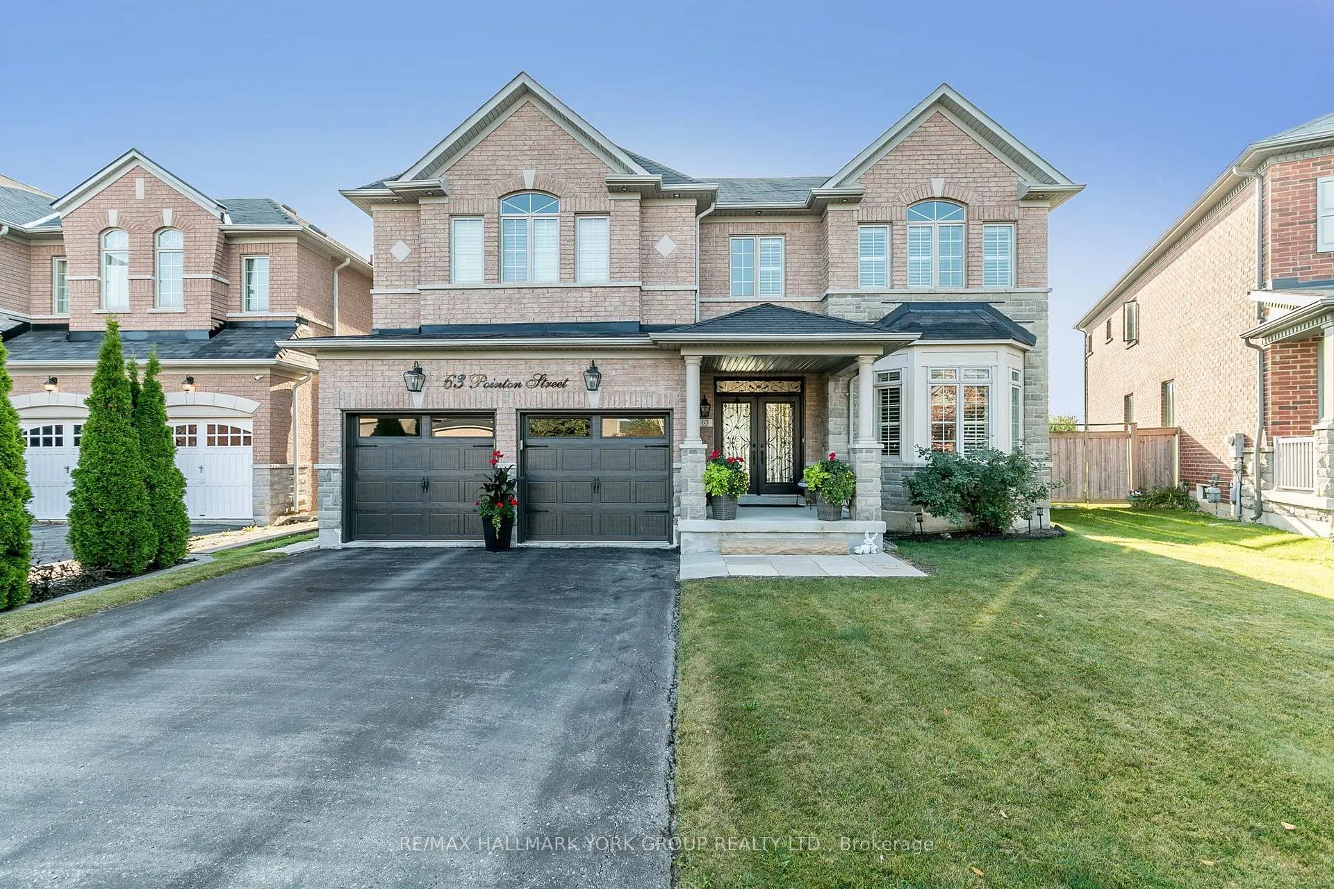 Photo 2 of 63 Pointon Street, Aurora, Bayview Northeast — HOMEH