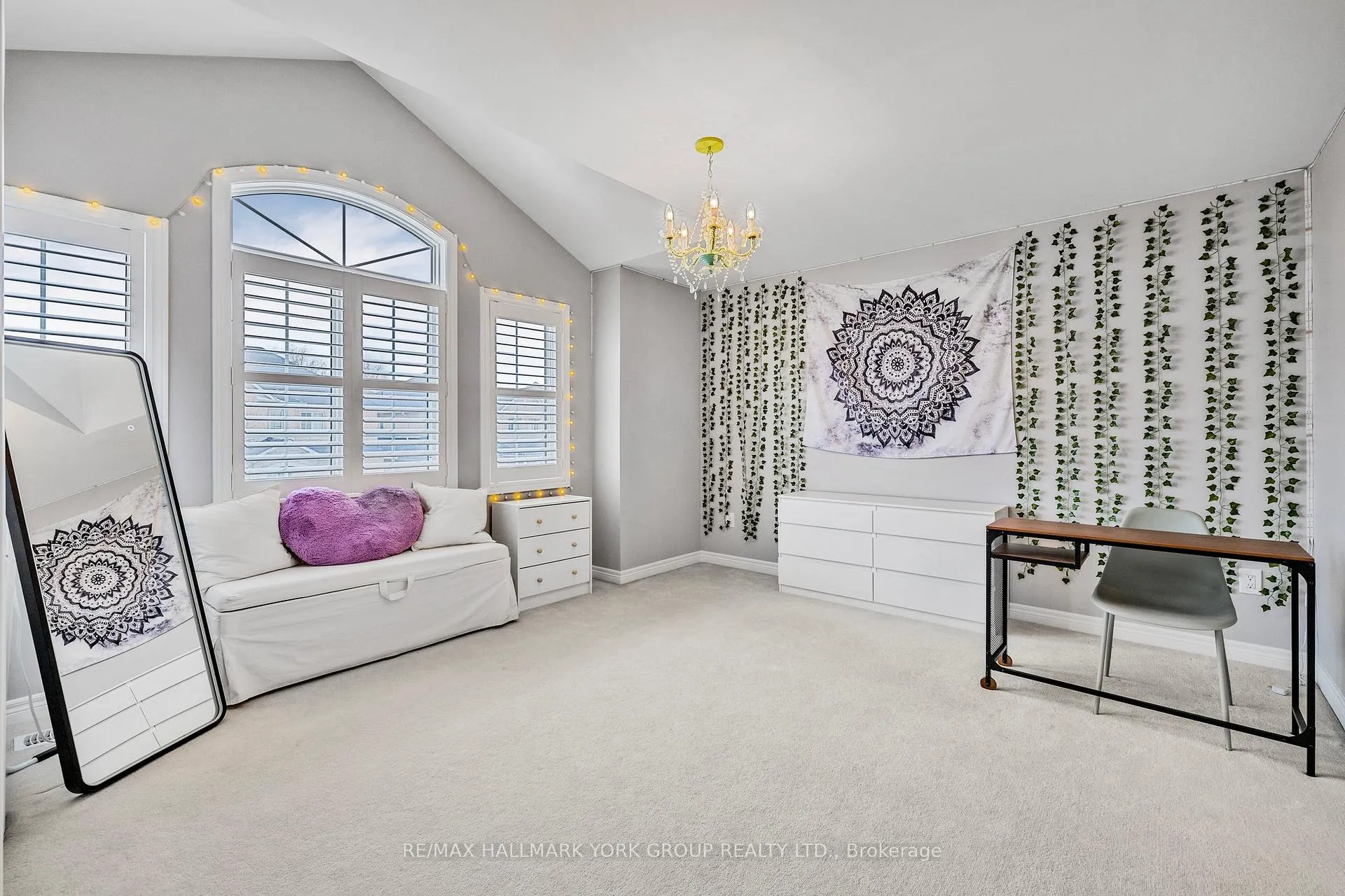 Photo 27 of 63 Pointon Street, Aurora, Bayview Northeast — HOMEH