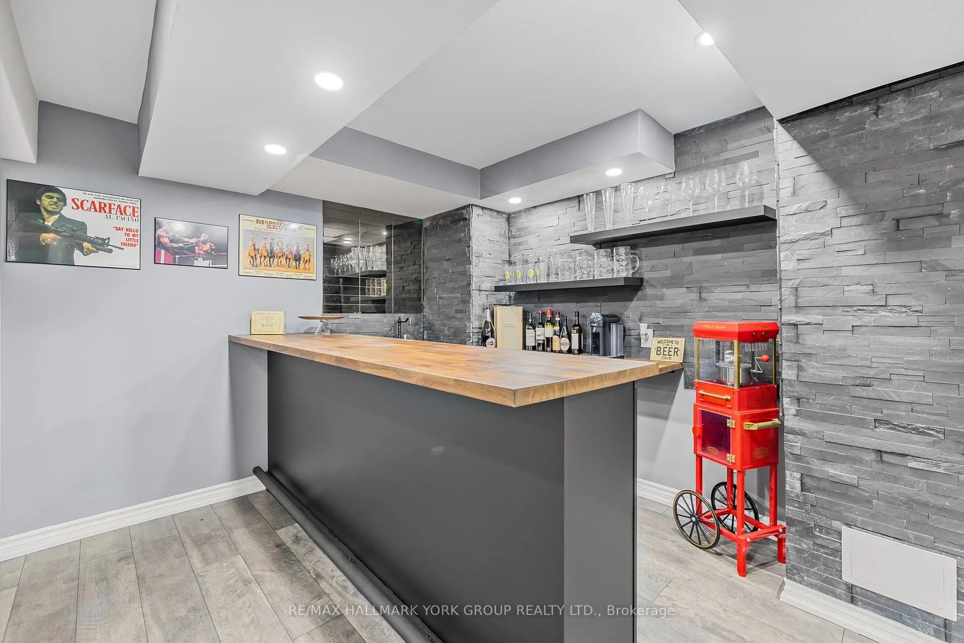 Photo 34 of 63 Pointon Street, Aurora, Bayview Northeast — HOMEH