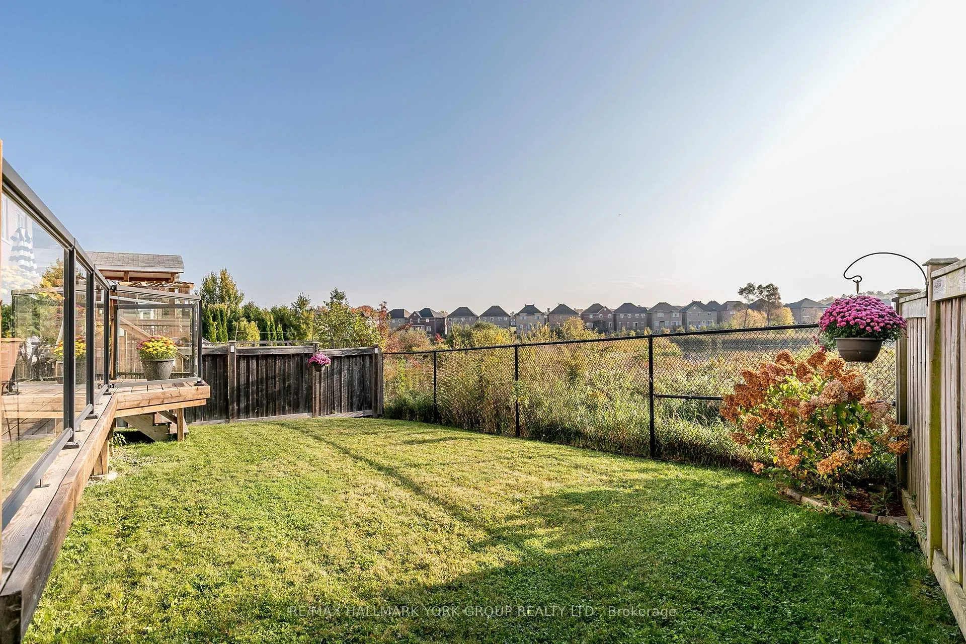 Photo 38 of 63 Pointon Street, Aurora, Bayview Northeast — HOMEH