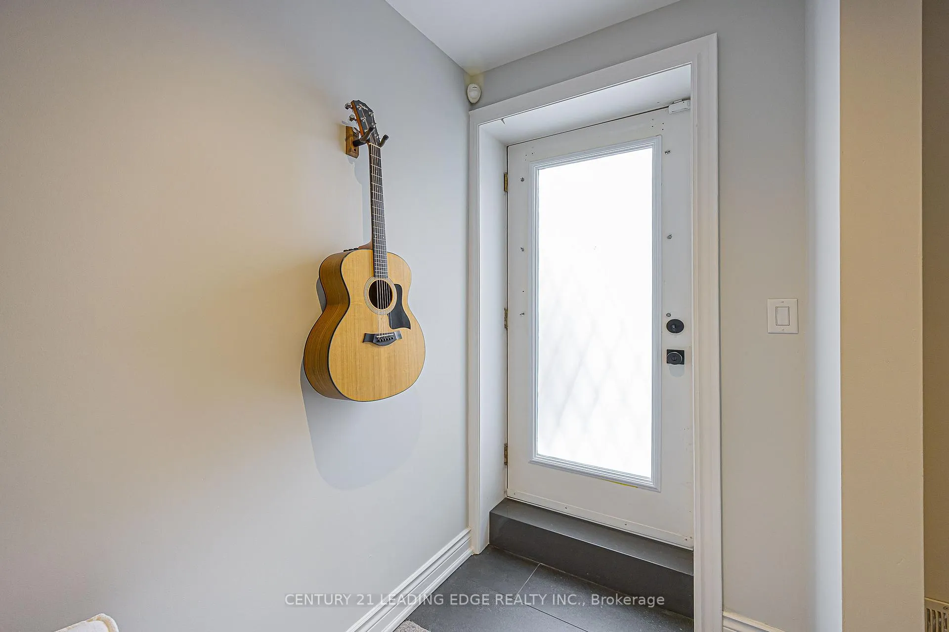 Photo 38 of 522 Woburn Avenue, Toronto, Bedford Park-Nortown — HOMEH