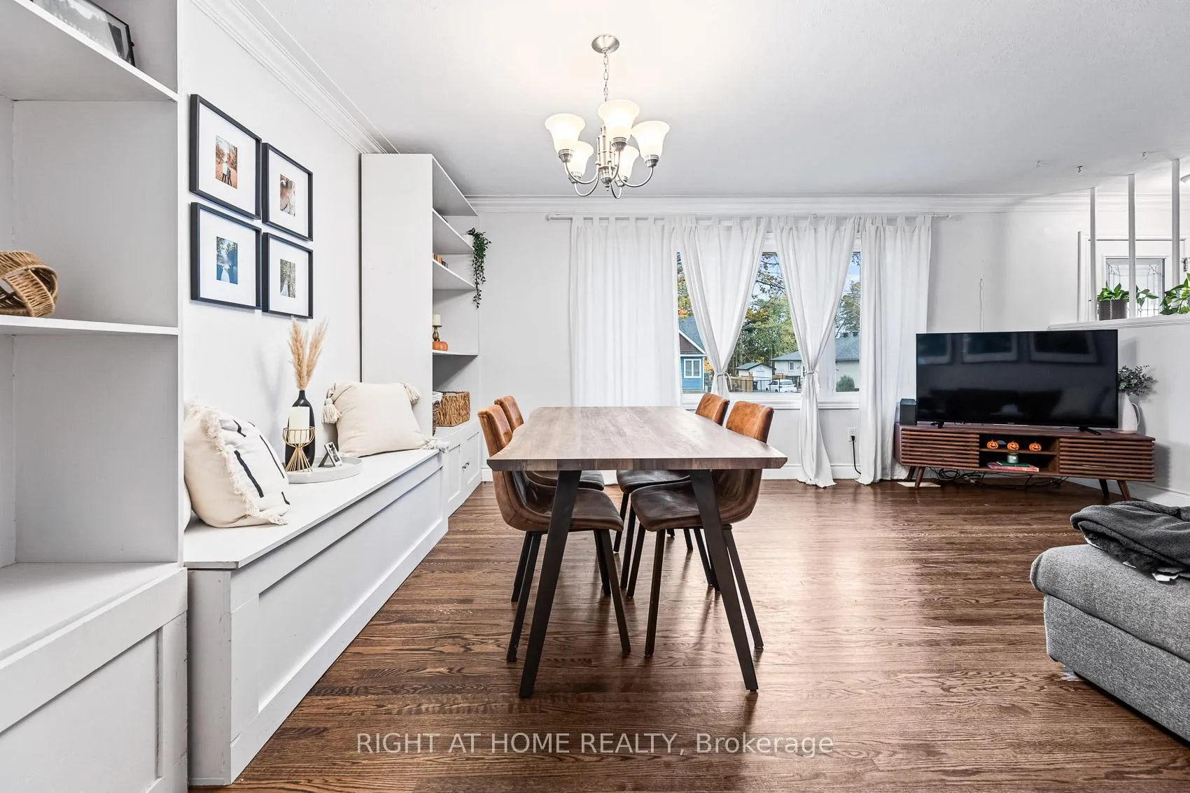 Photo 10 of 205 St Vincent Street, Barrie, Wellington — HOMEH