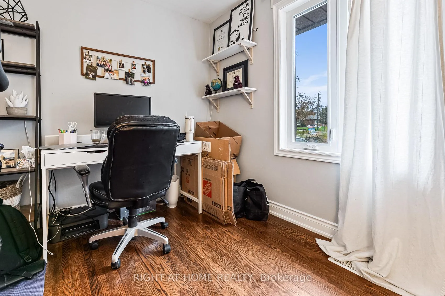 Photo 21 of 205 St Vincent Street, Barrie, Wellington — HOMEH