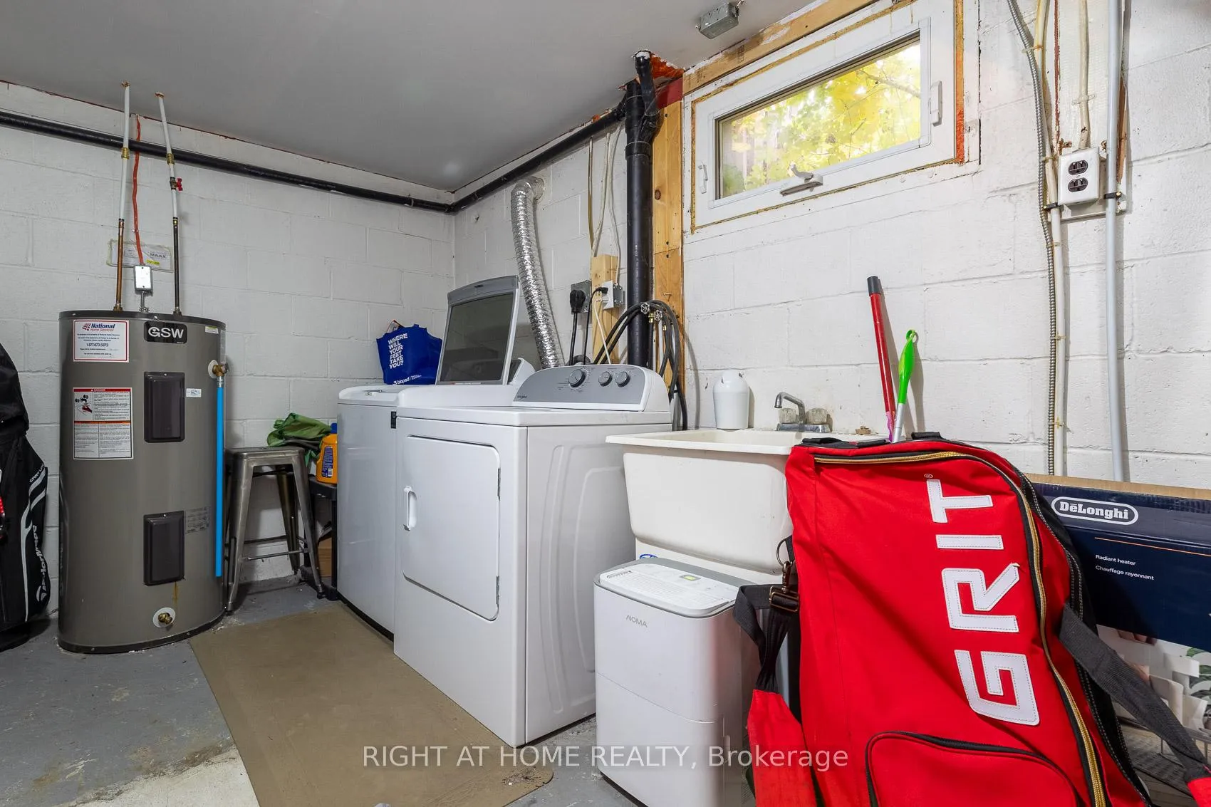 Photo 24 of 205 St Vincent Street, Barrie, Wellington — HOMEH