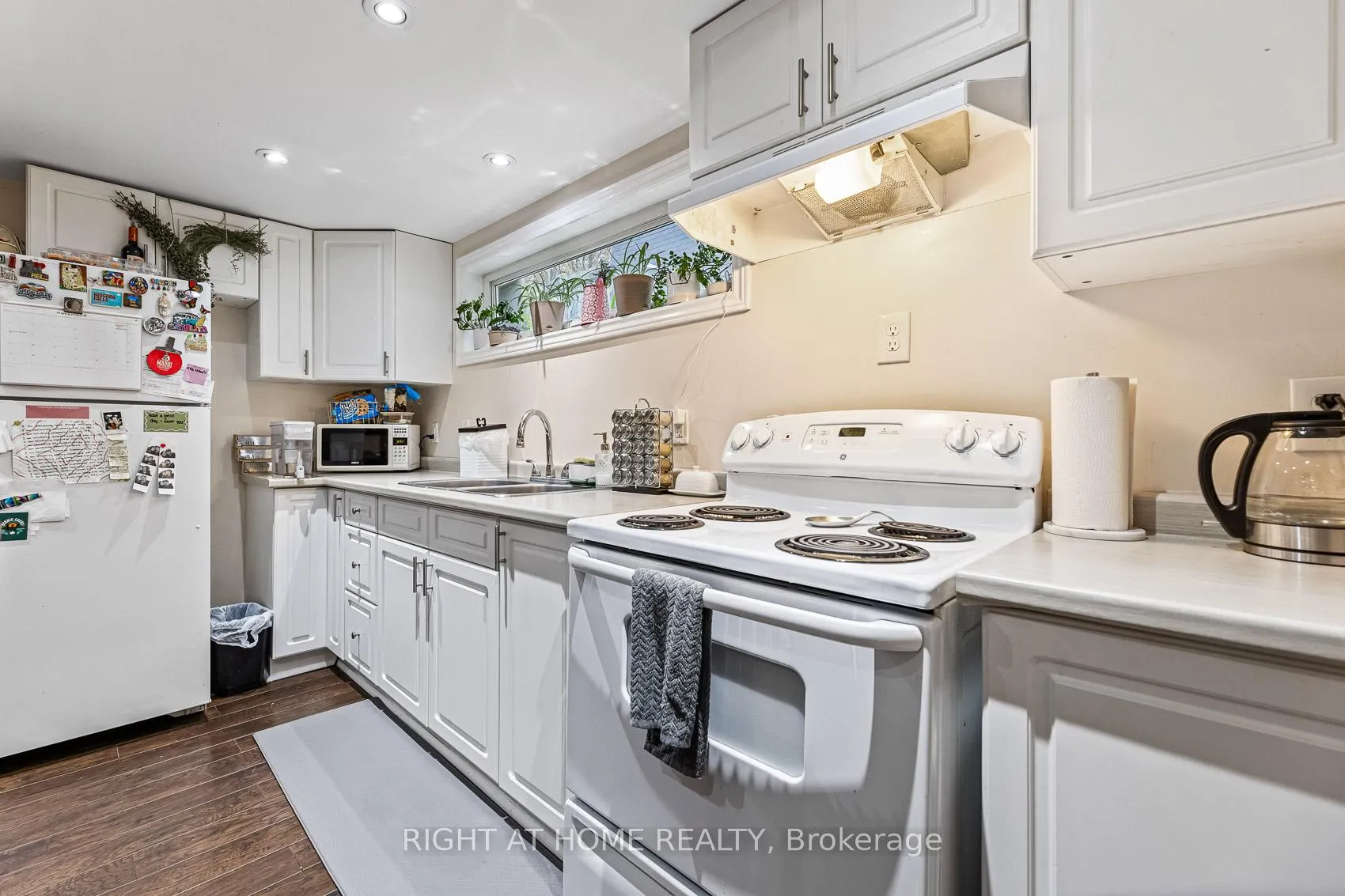 Photo 27 of 205 St Vincent Street, Barrie, Wellington — HOMEH