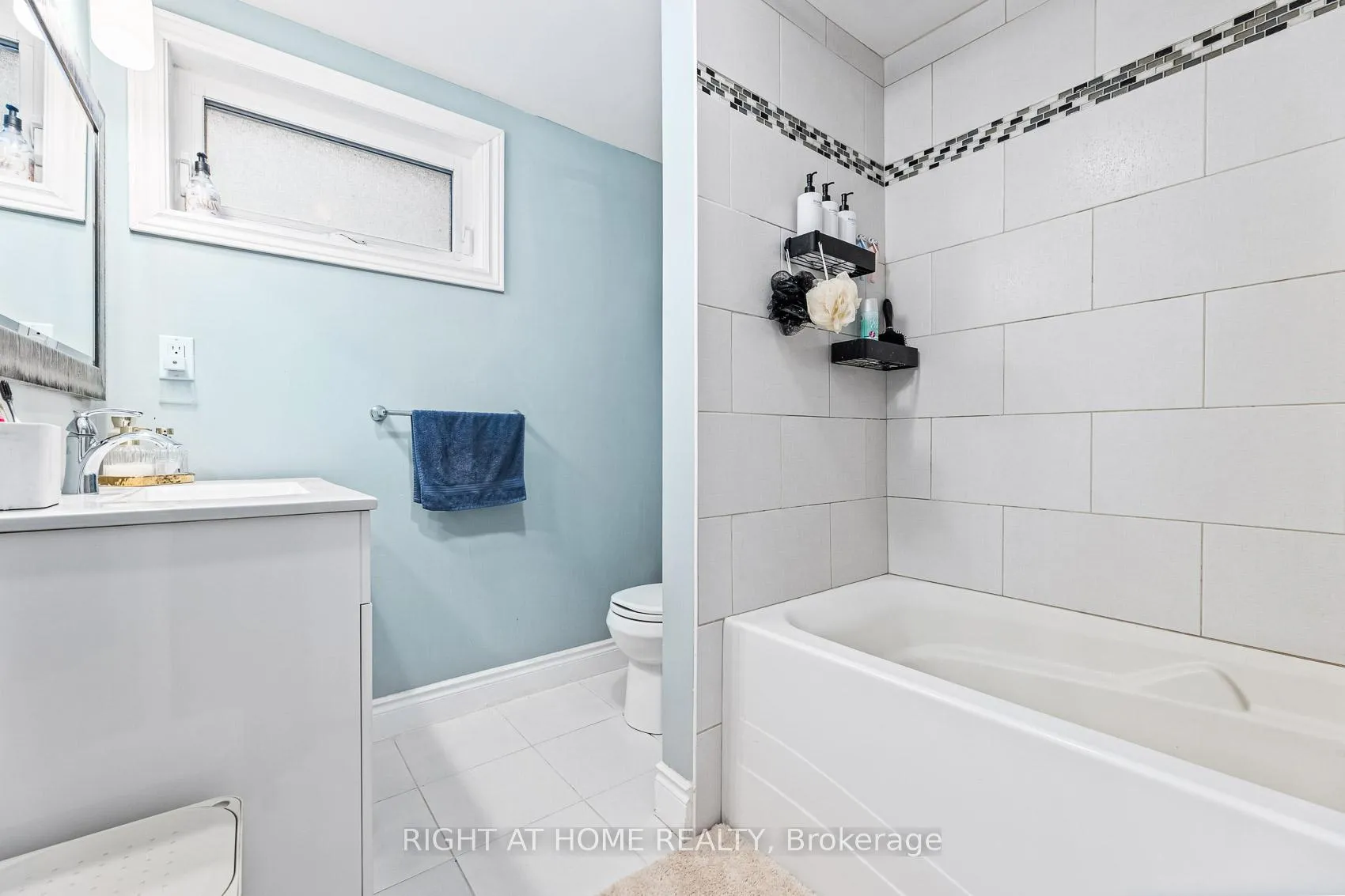 Photo 36 of 205 St Vincent Street, Barrie, Wellington — HOMEH