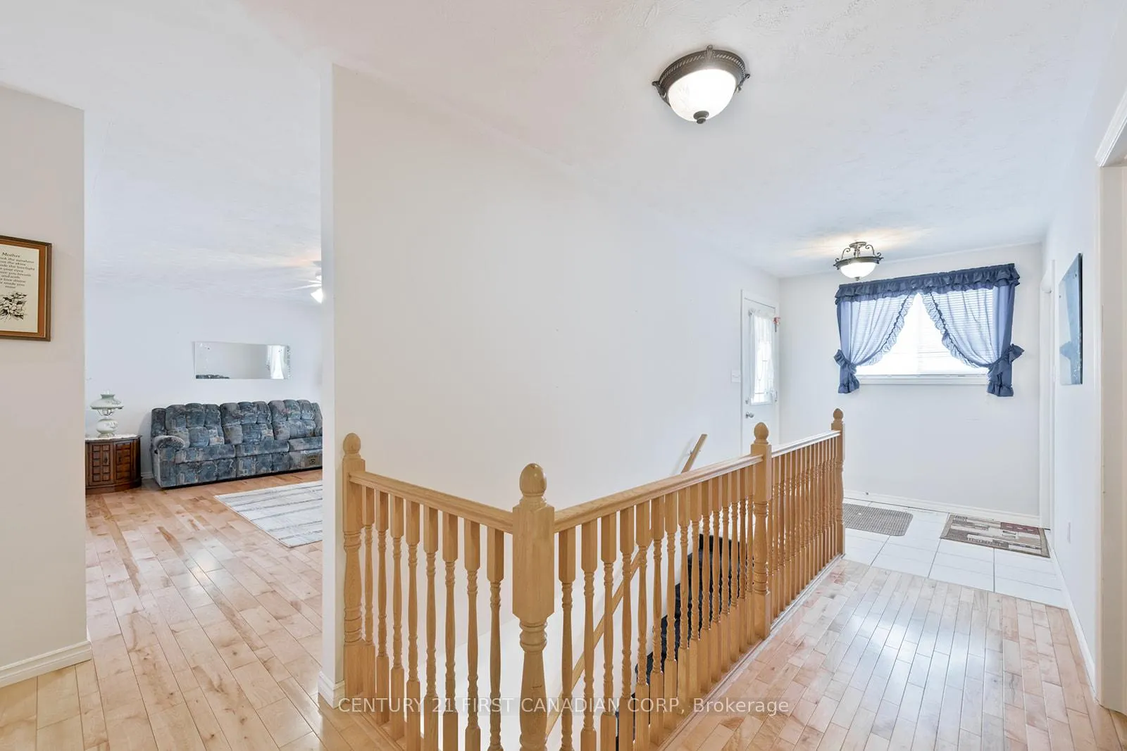 Photo 5 of 6 Henry Street, Chatham-Kent, Ridgetown — HOMEH