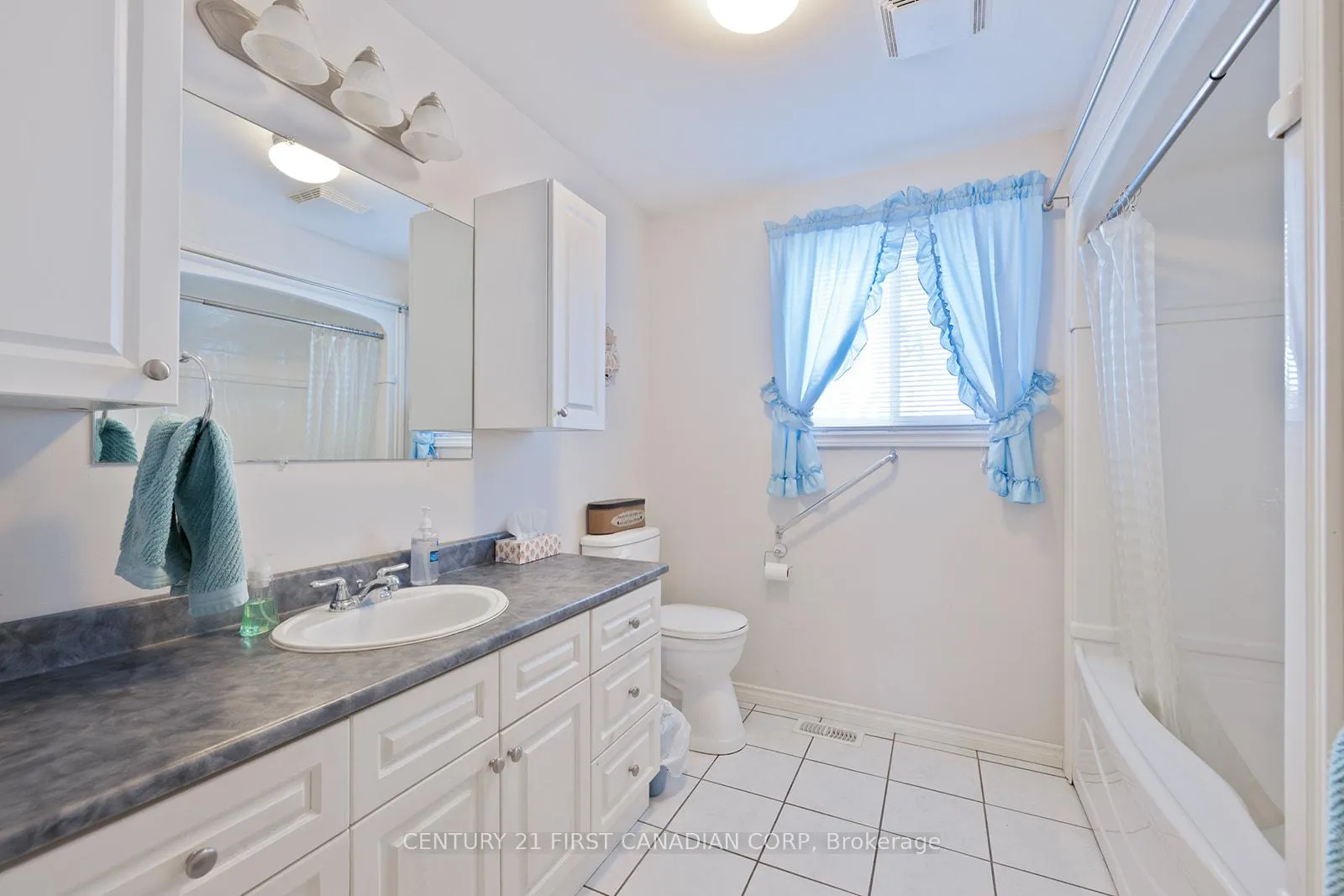 Photo 17 of 6 Henry Street, Chatham-Kent, Ridgetown — HOMEH